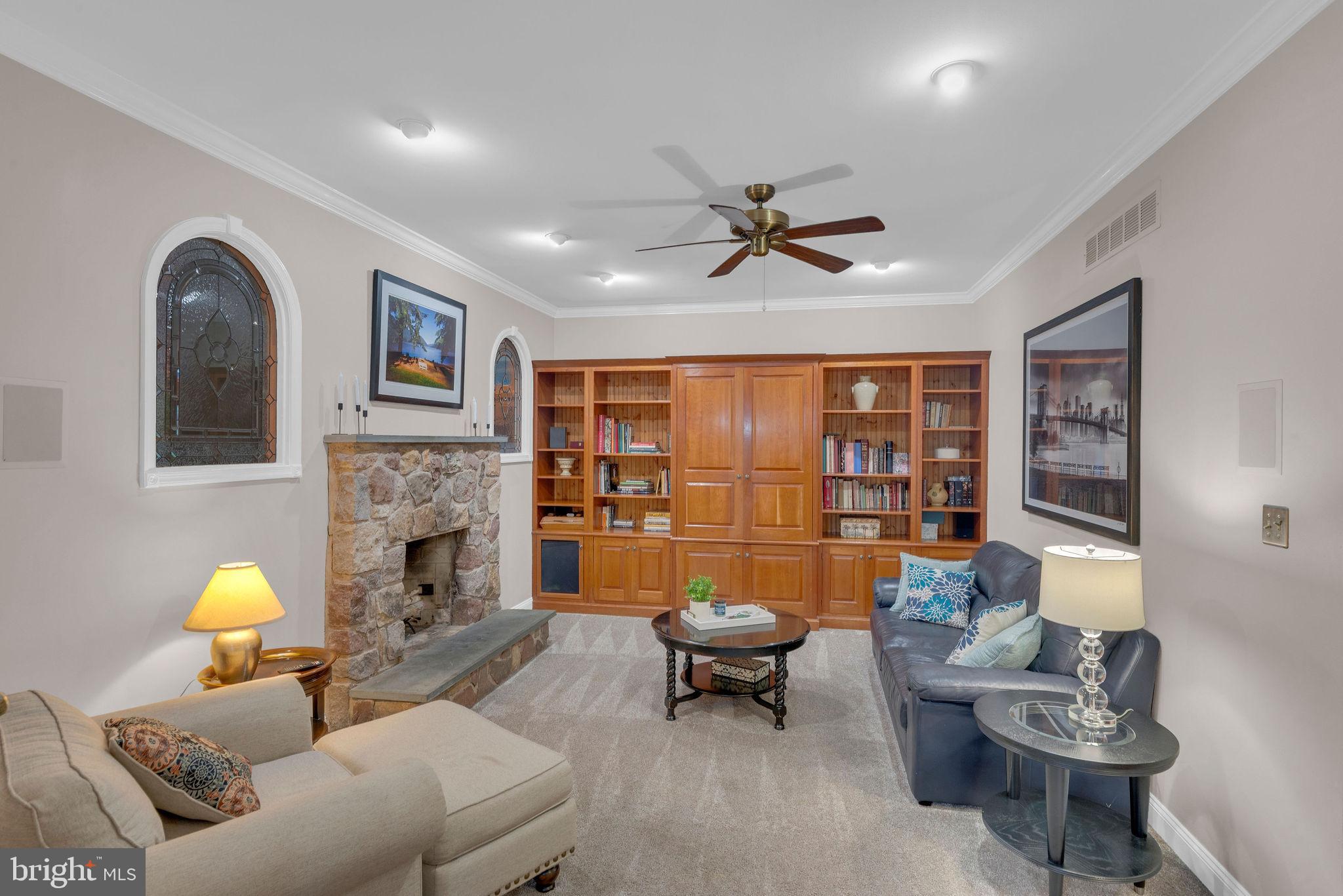 DOYLESTOWN KNOLL - Residential