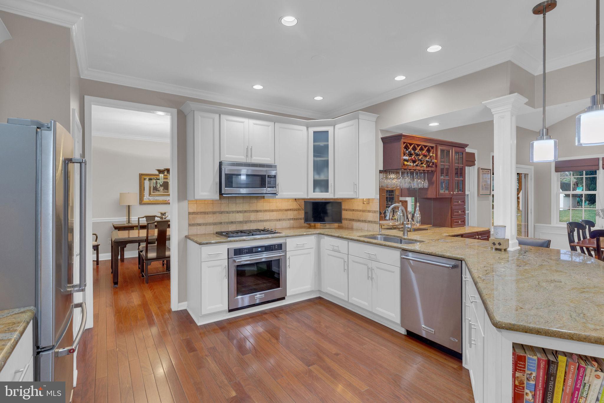 DOYLESTOWN KNOLL - Residential