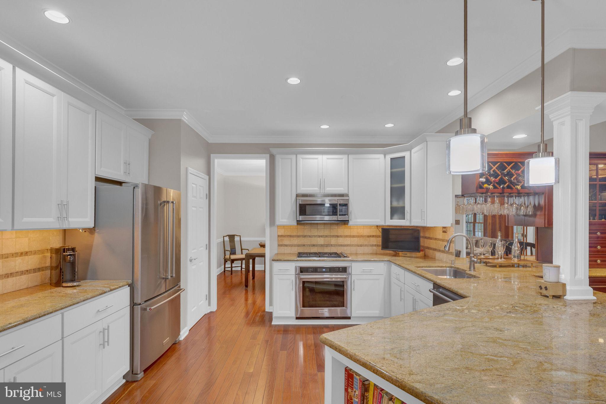 DOYLESTOWN KNOLL - Residential