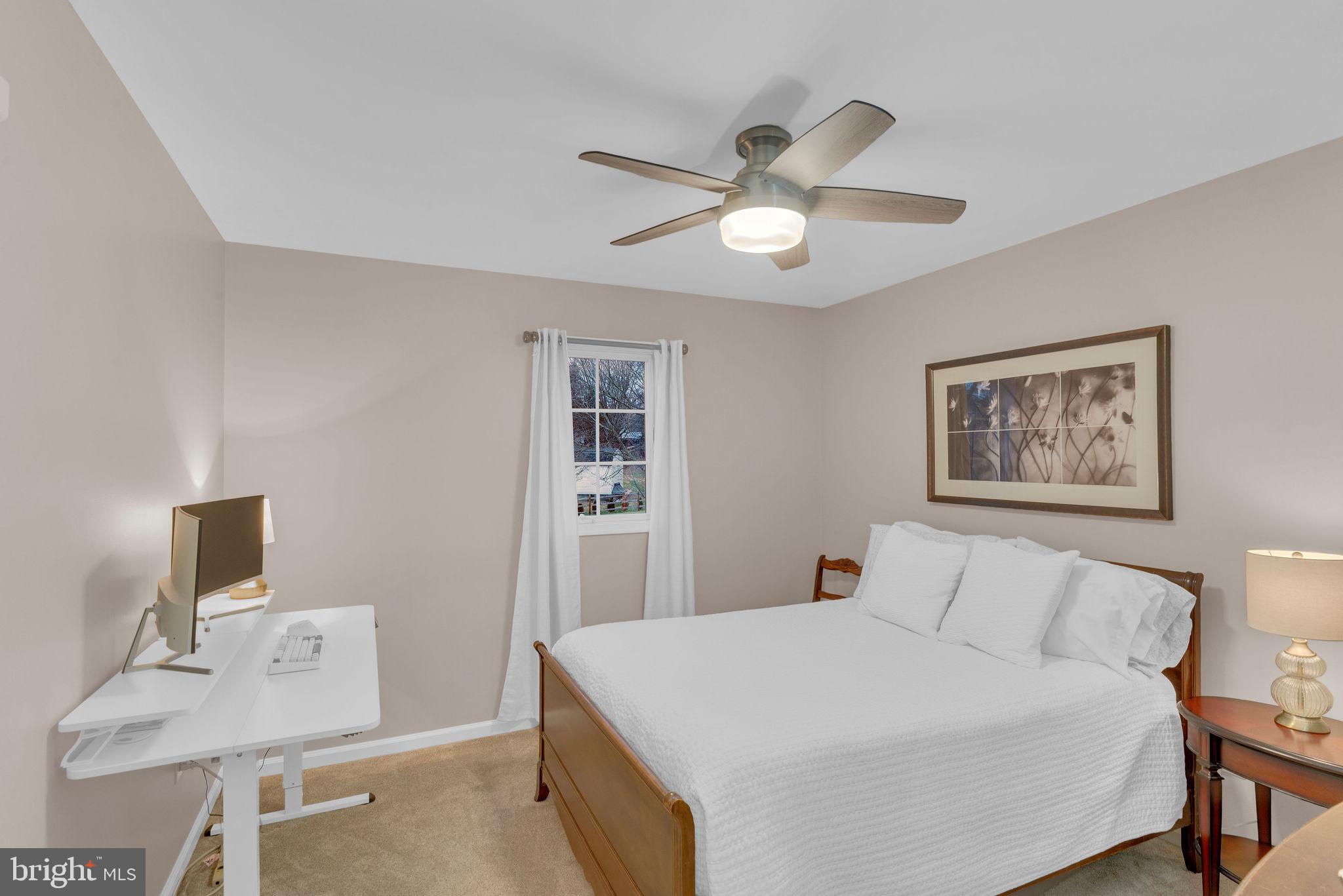 DOYLESTOWN KNOLL - Residential