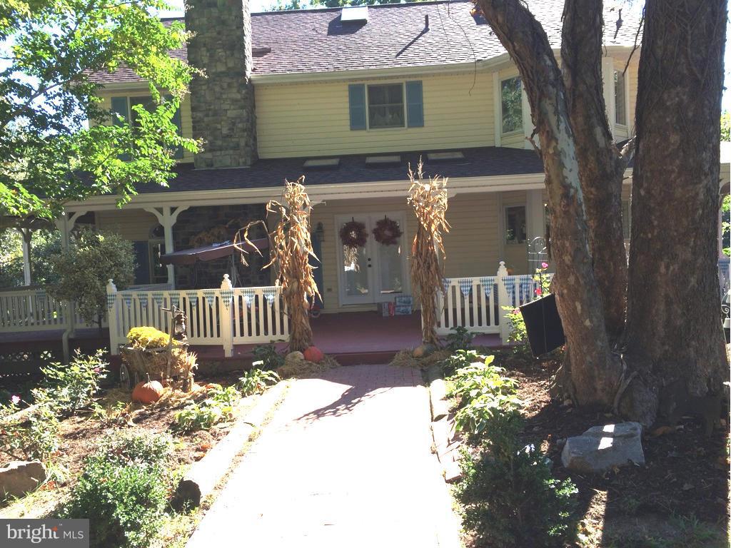 BUTTERFIELD - Residential Lease