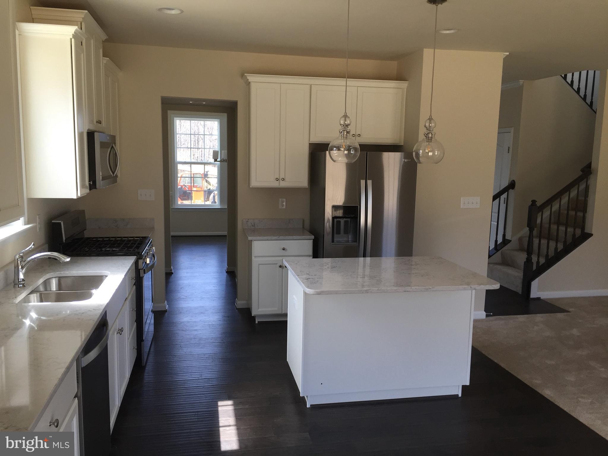 ARCHERS ROCK - Residential