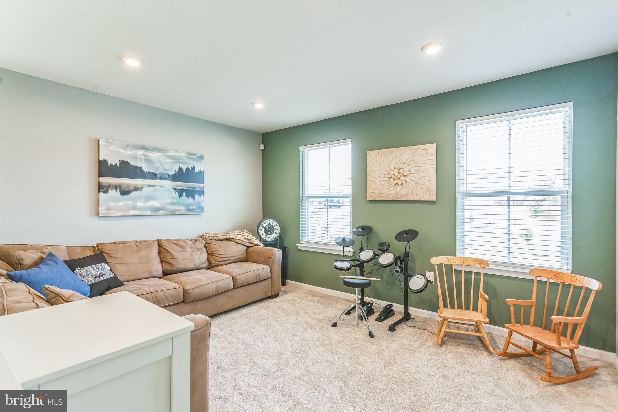 HANOVER POINTE - Residential