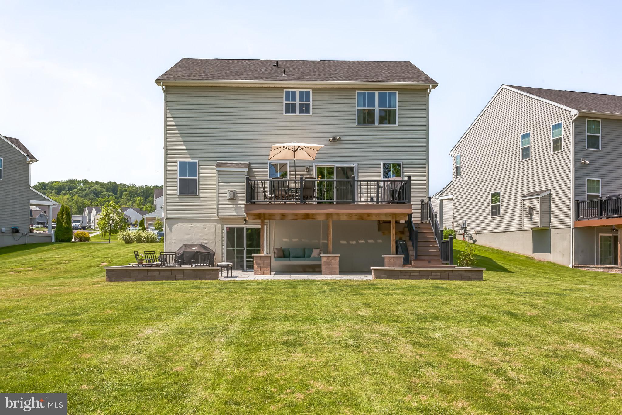 HANOVER POINTE - Residential