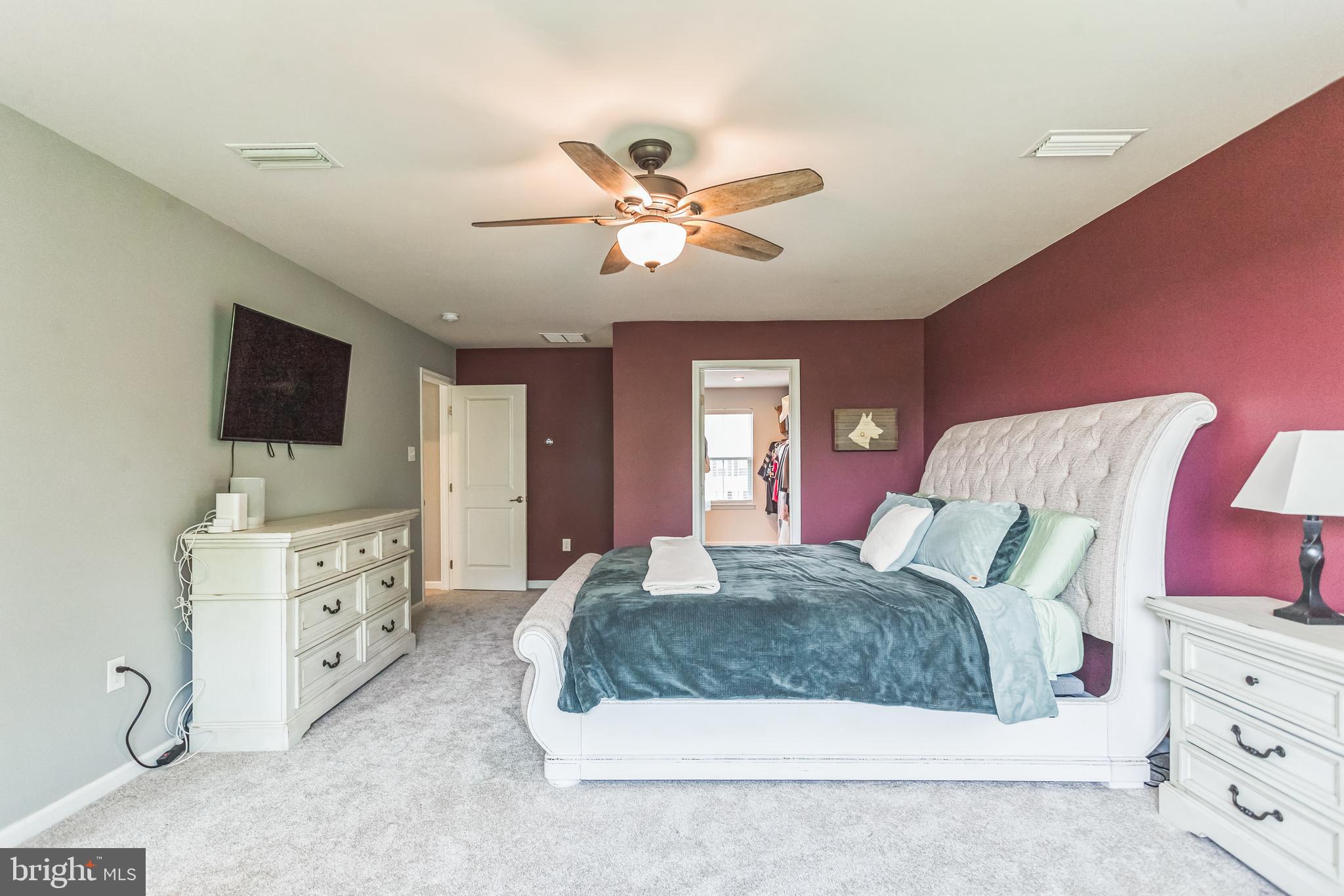 HANOVER POINTE - Residential