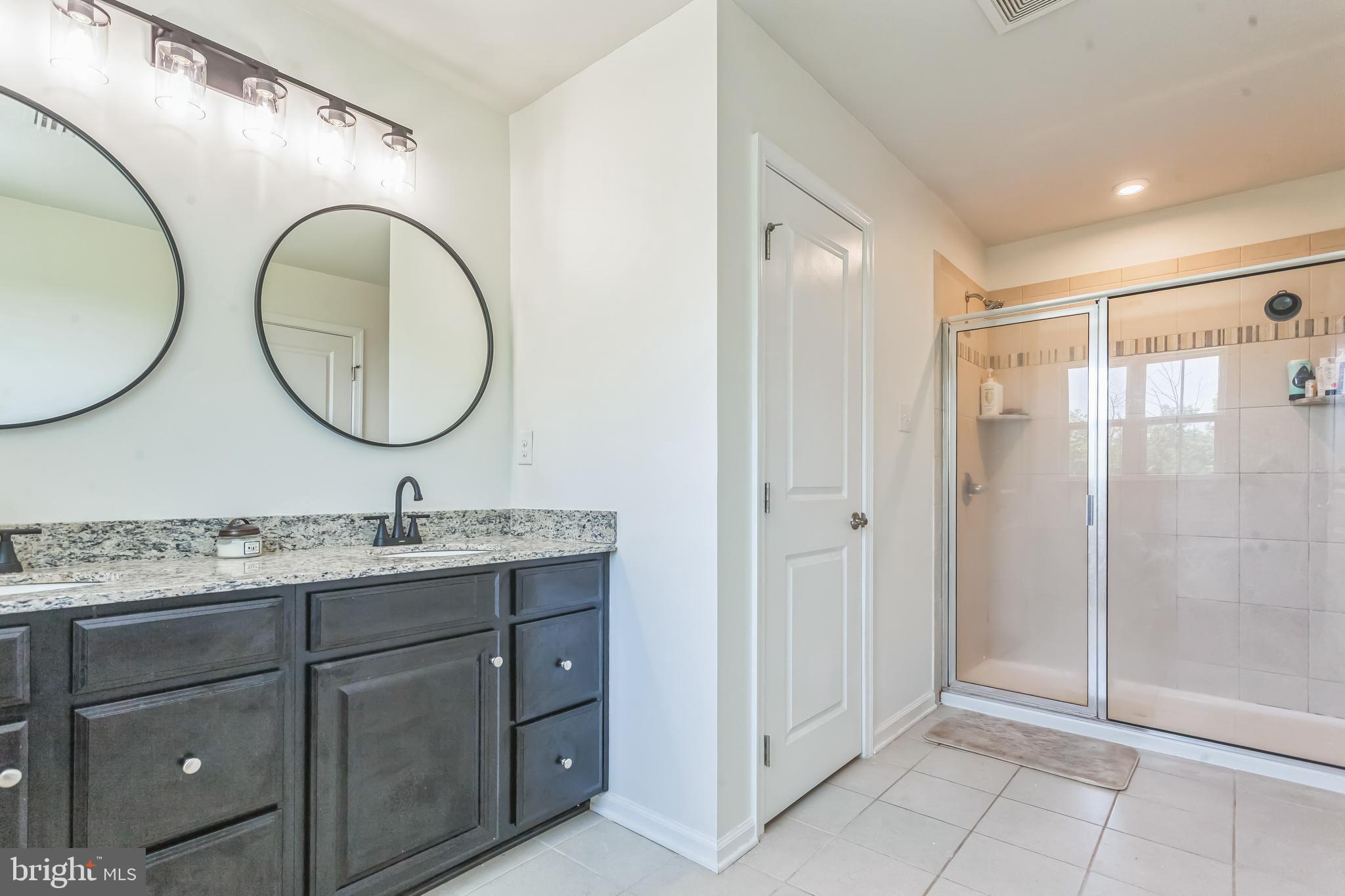 HANOVER POINTE - Residential