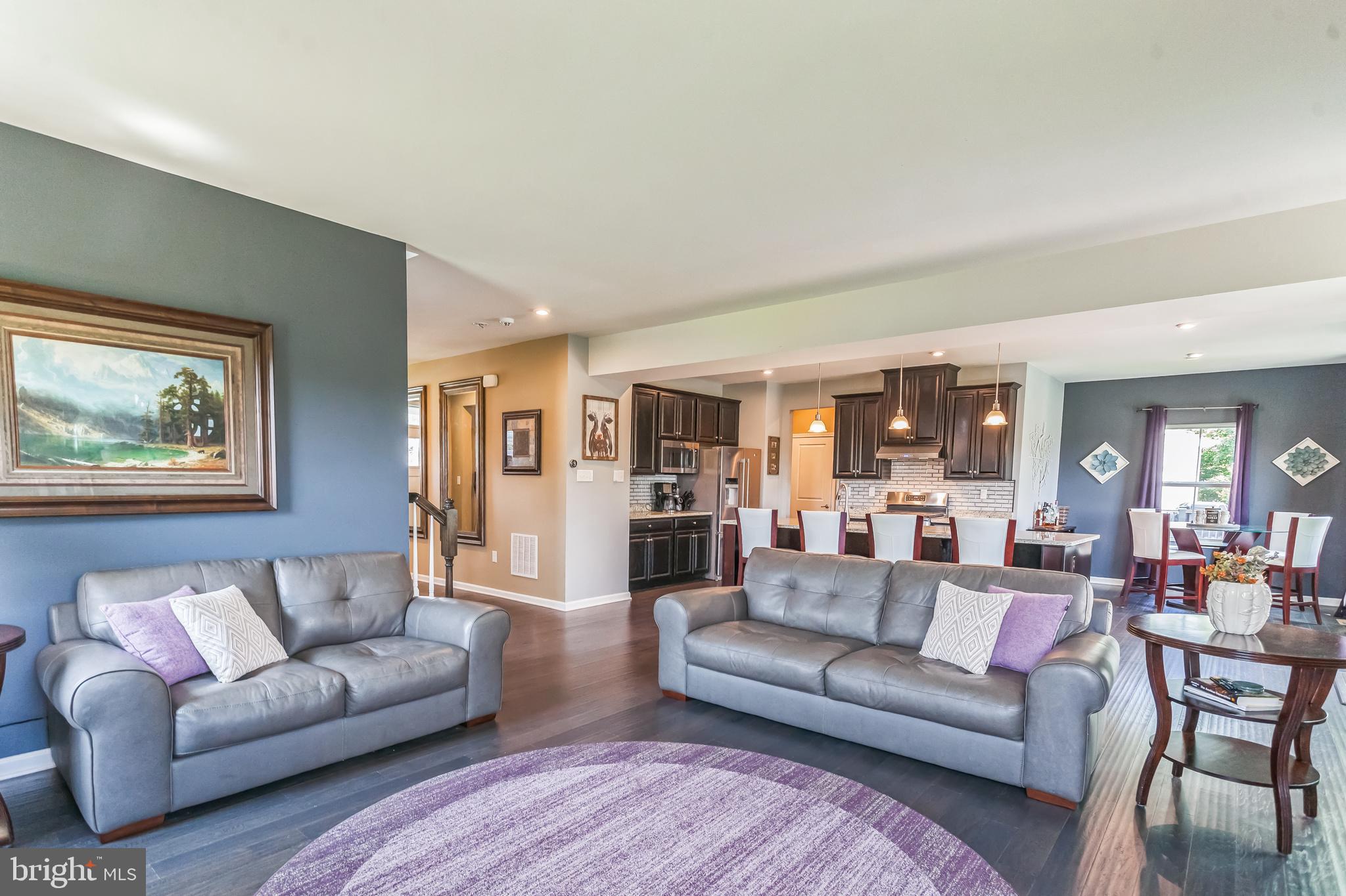 HANOVER POINTE - Residential