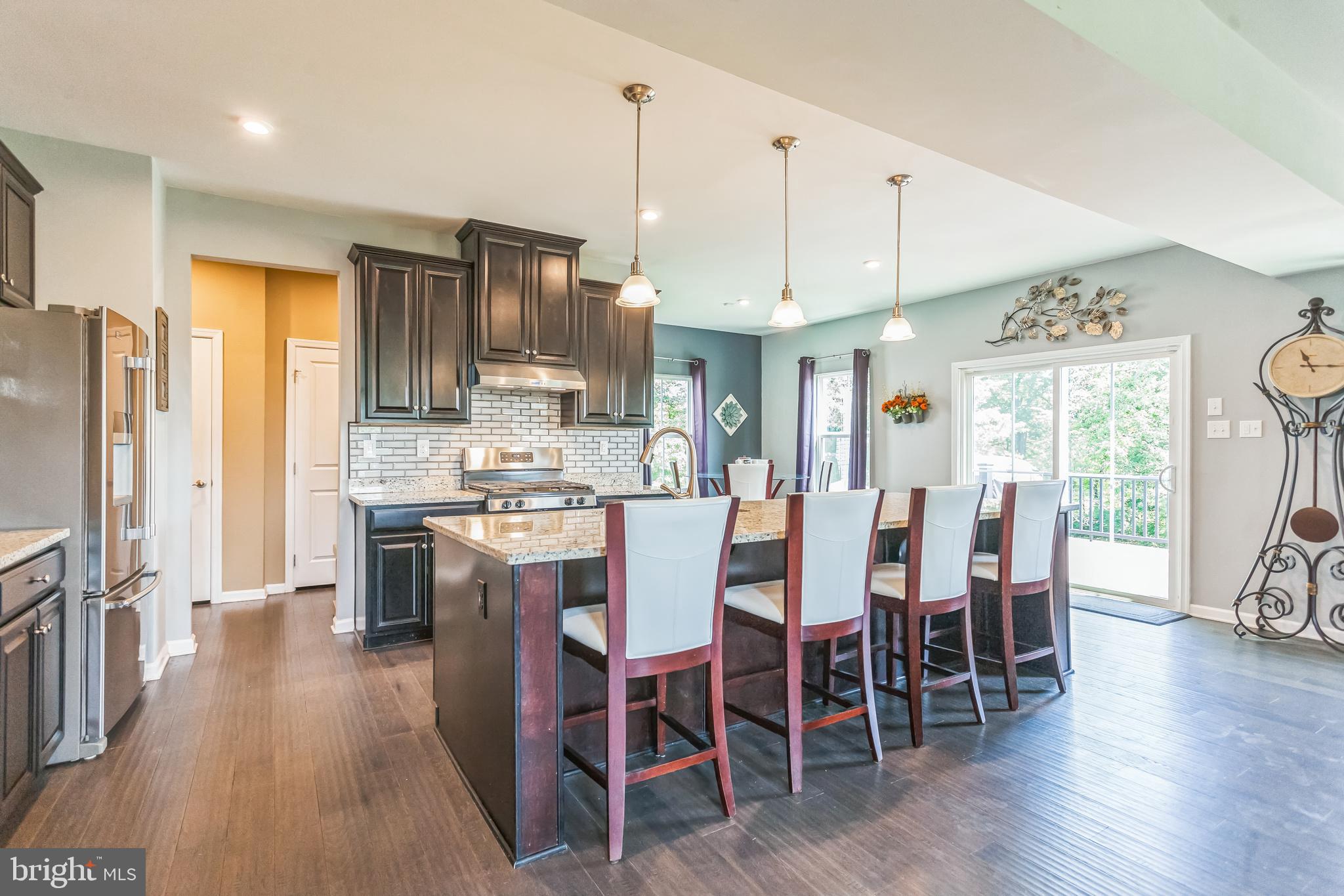 HANOVER POINTE - Residential