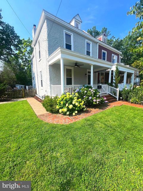 19 E DEL RAY AVENUE E ALEXANDRIA VA 22301