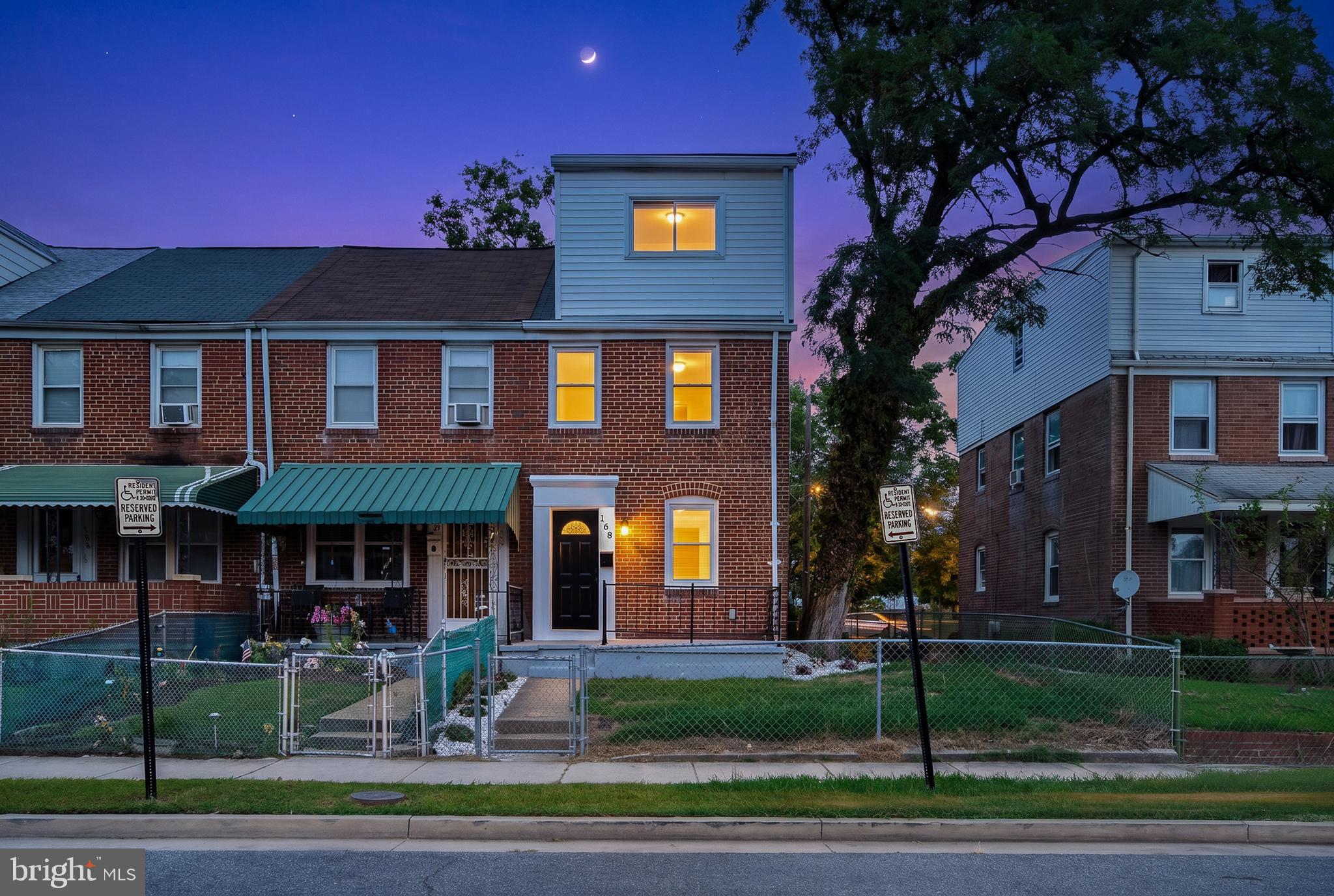 168 CHESTNUT STREET