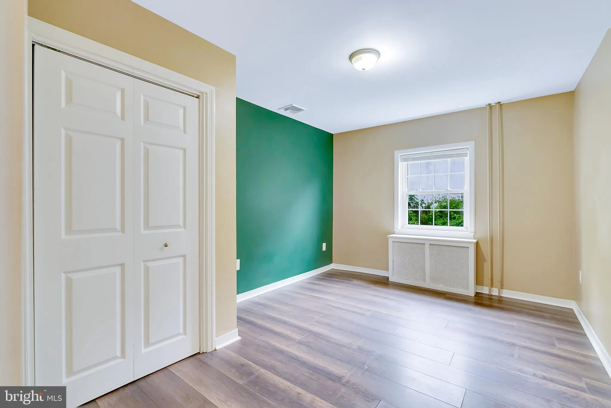 Norristown, Pennsylvania 19403, United States, 4 Bedrooms Bedrooms, ,2 BathroomsBathrooms,Residential,Pending,128114