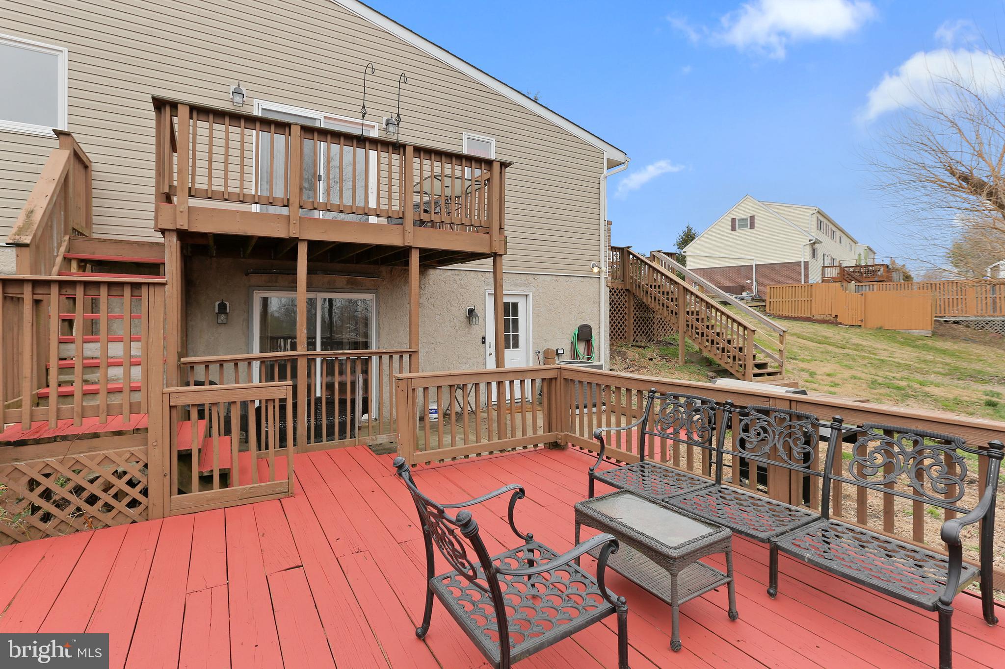 HILLTOP ACRES - Residential