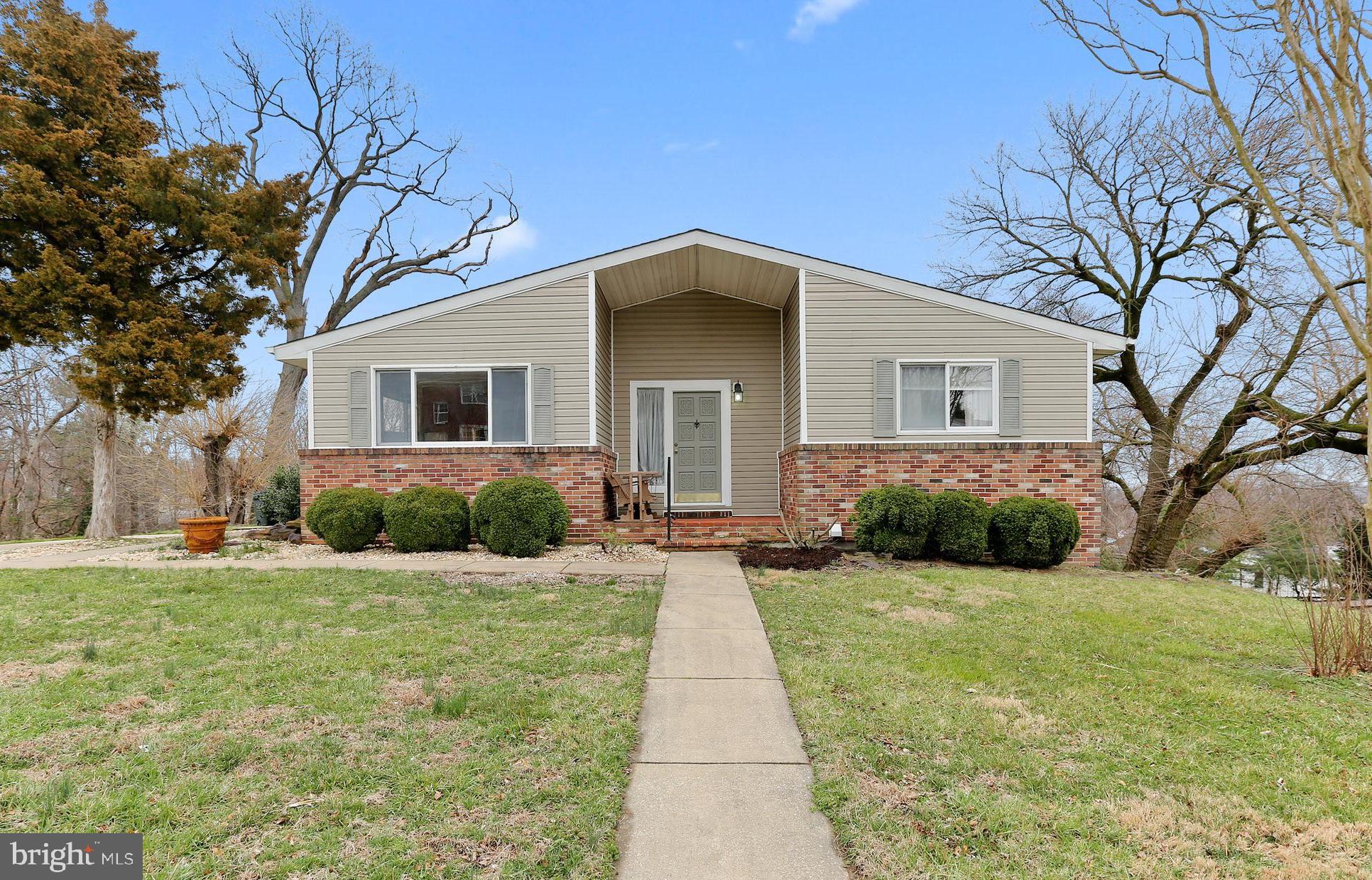 HILLTOP ACRES - Residential