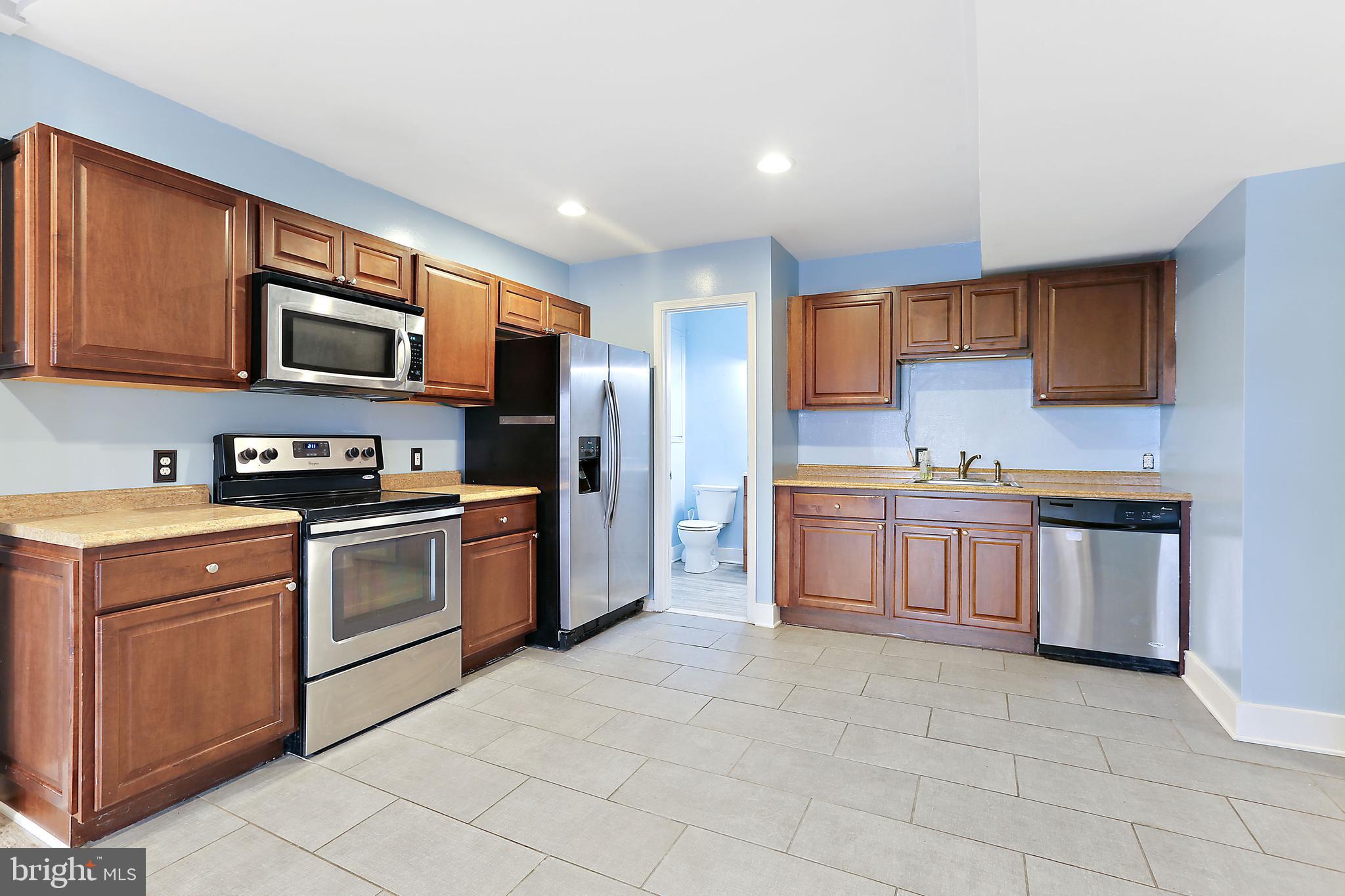 HILLTOP ACRES - Residential