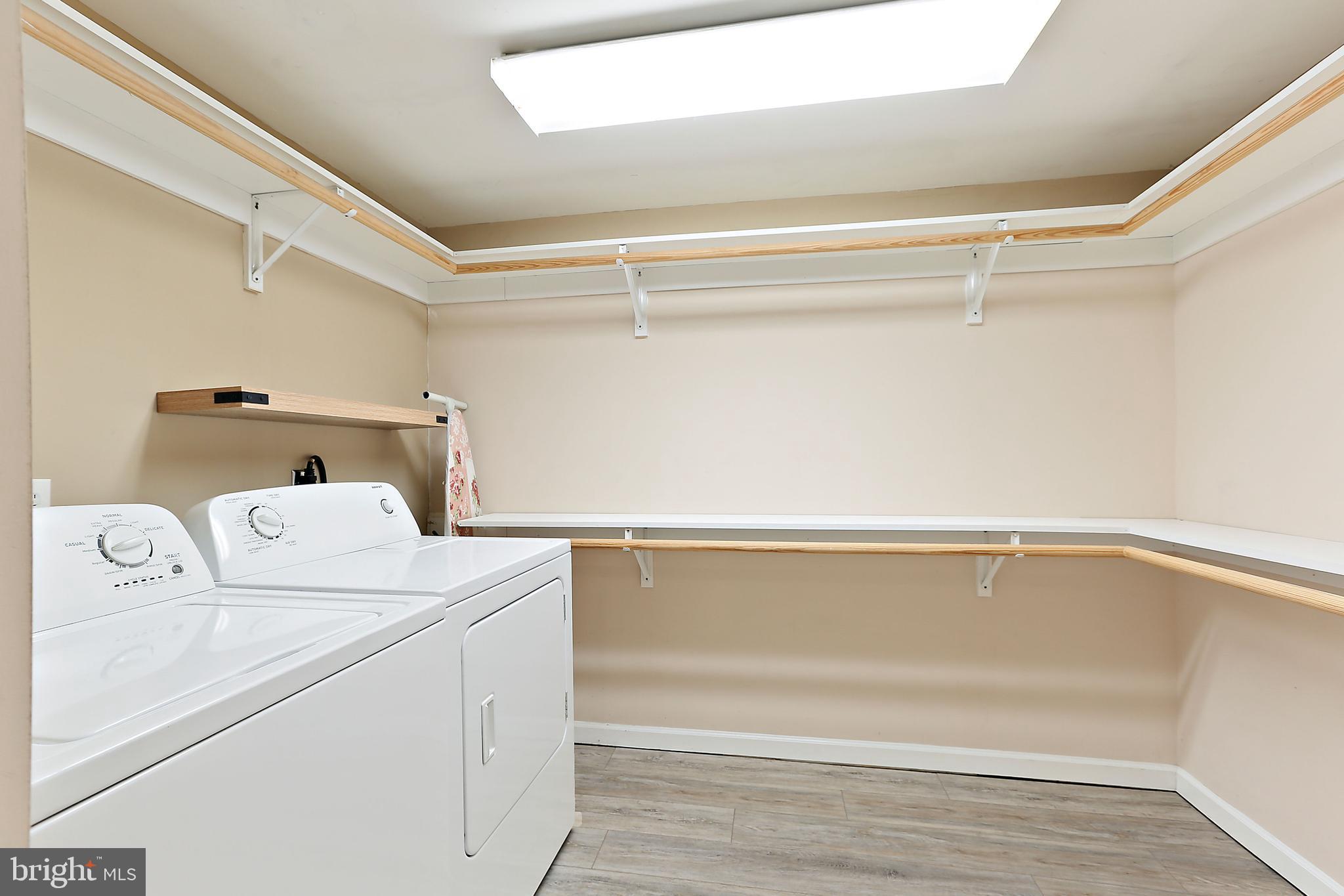 HILLTOP ACRES - Residential