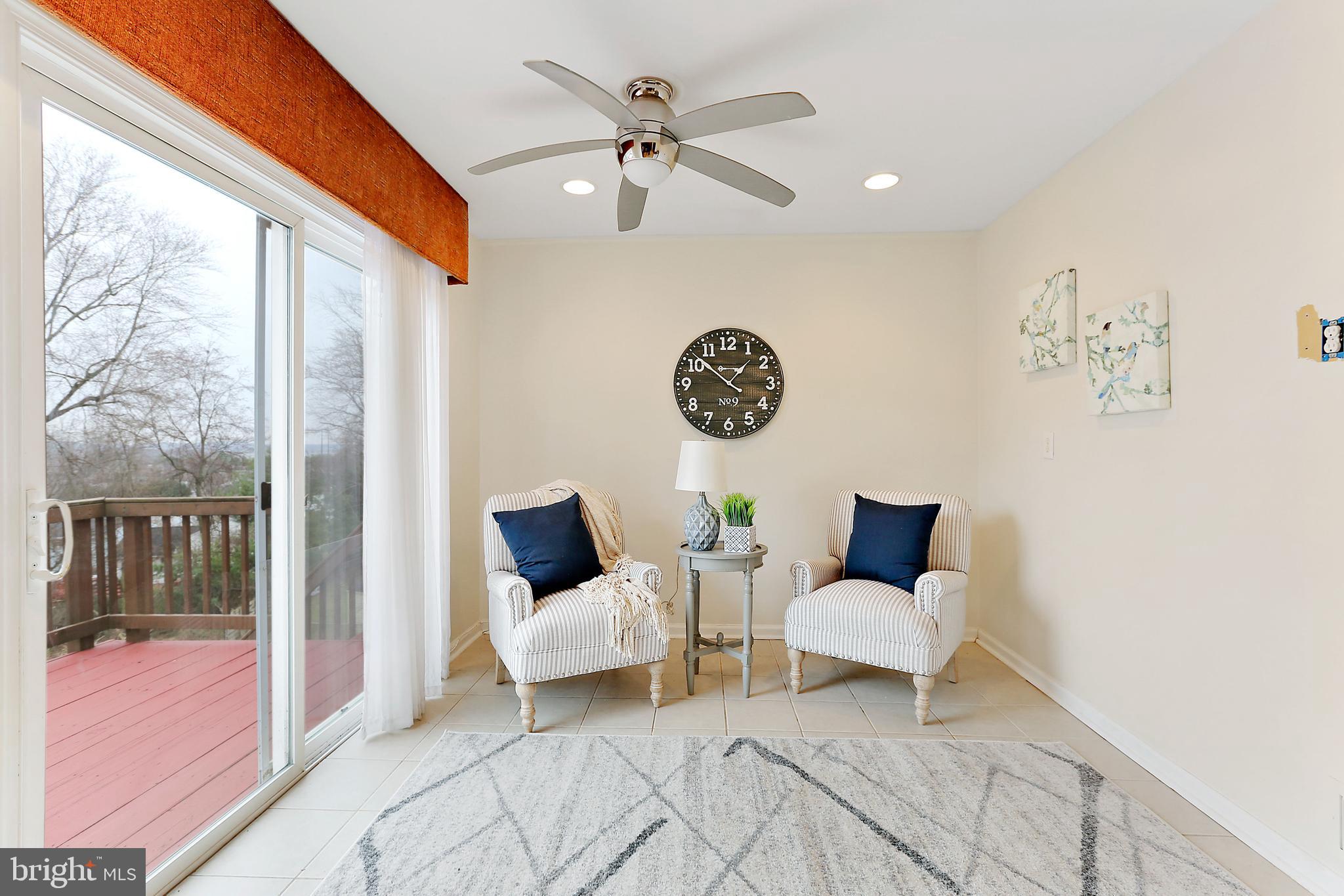 HILLTOP ACRES - Residential