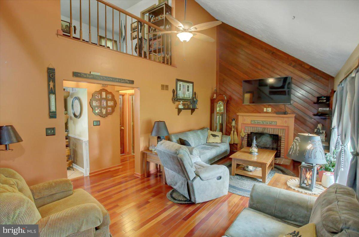 LITTLESTOWN - Residential