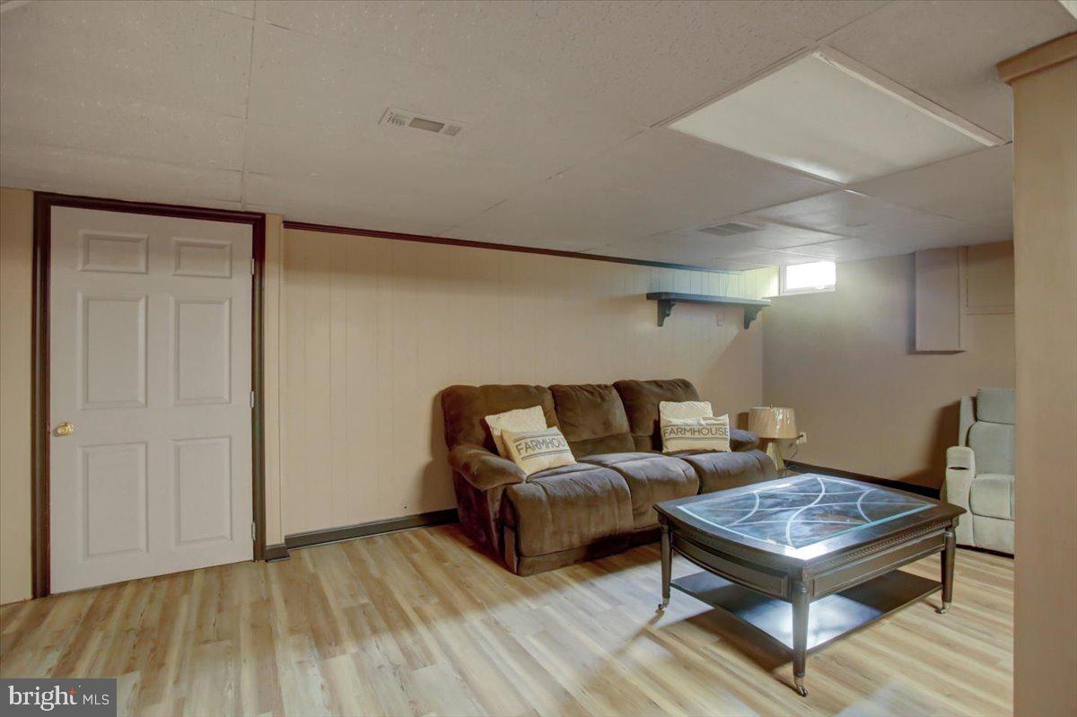 LITTLESTOWN - Residential