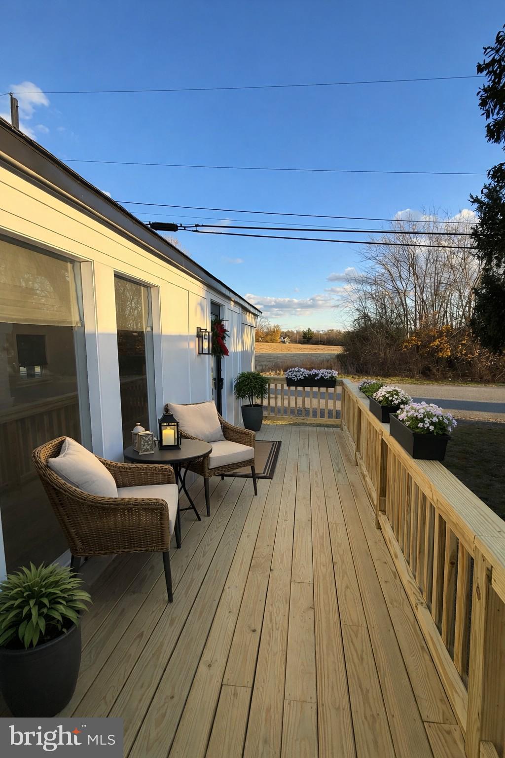 NEIGHBORS OF CREEKVIEW COURT - Residential