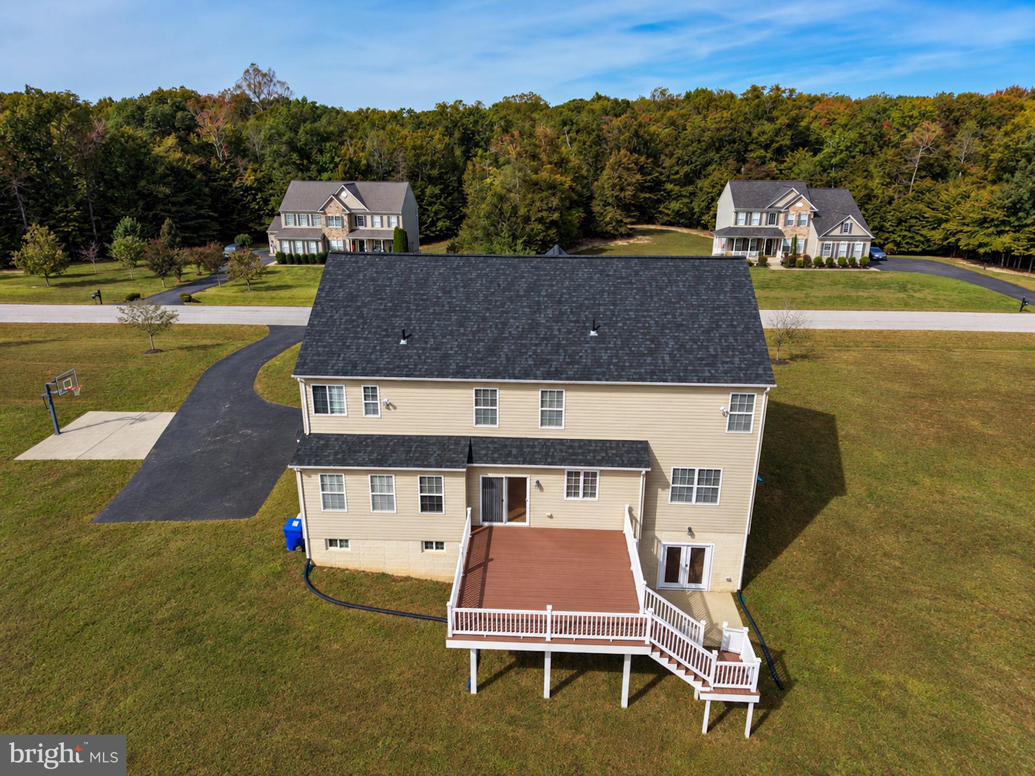 6236 STONE HILL COURT