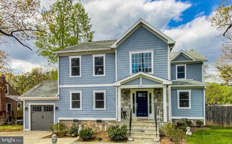 ANNANDALE - Residential Lease