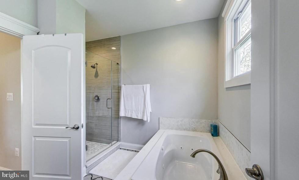 ANNANDALE - Residential Lease