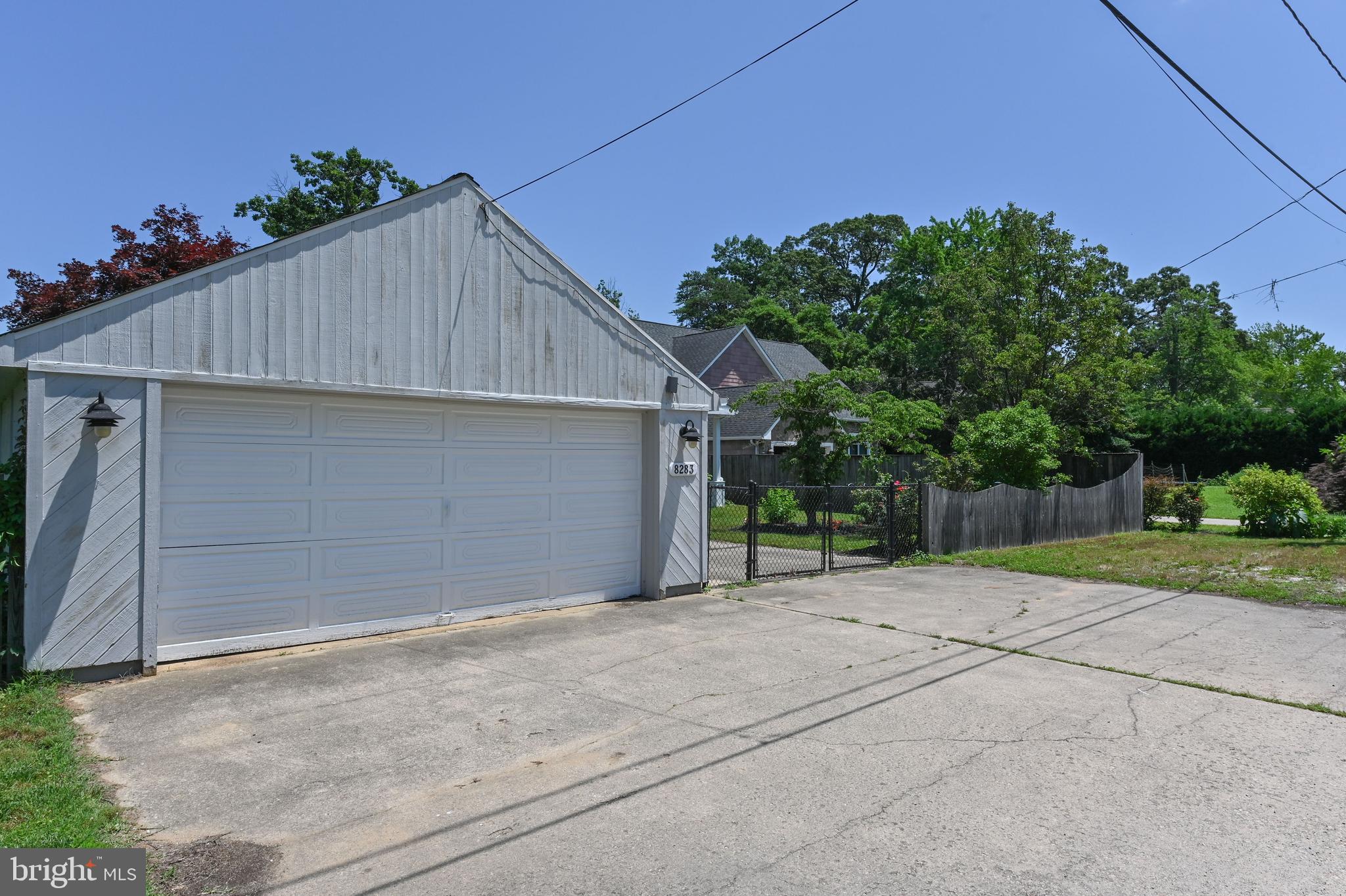 GREEN GABLES - Residential