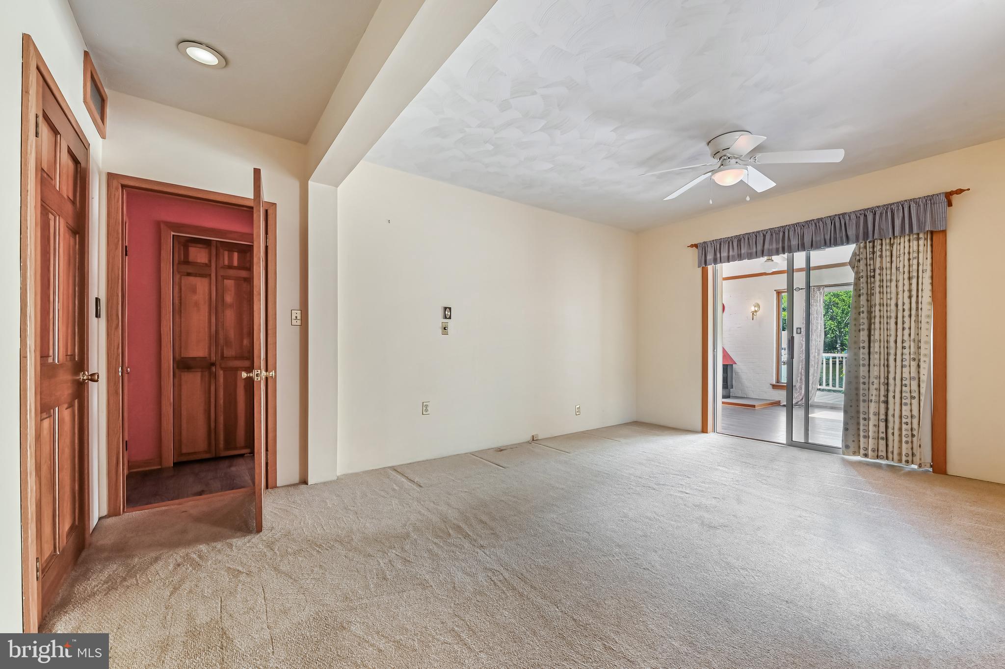 GREEN GABLES - Residential