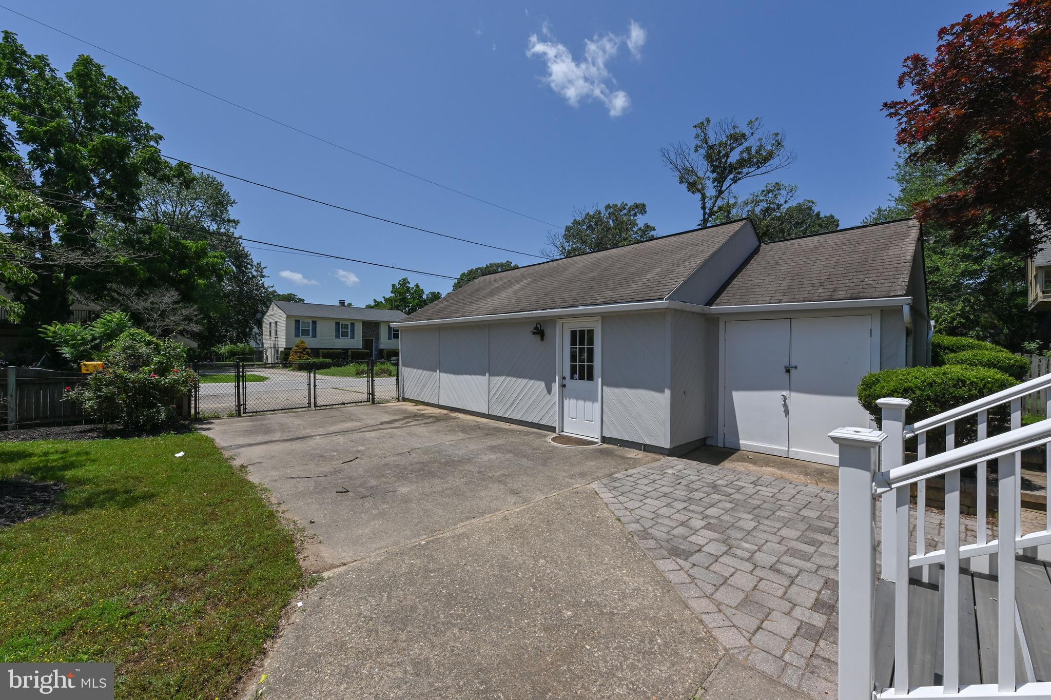 GREEN GABLES - Residential