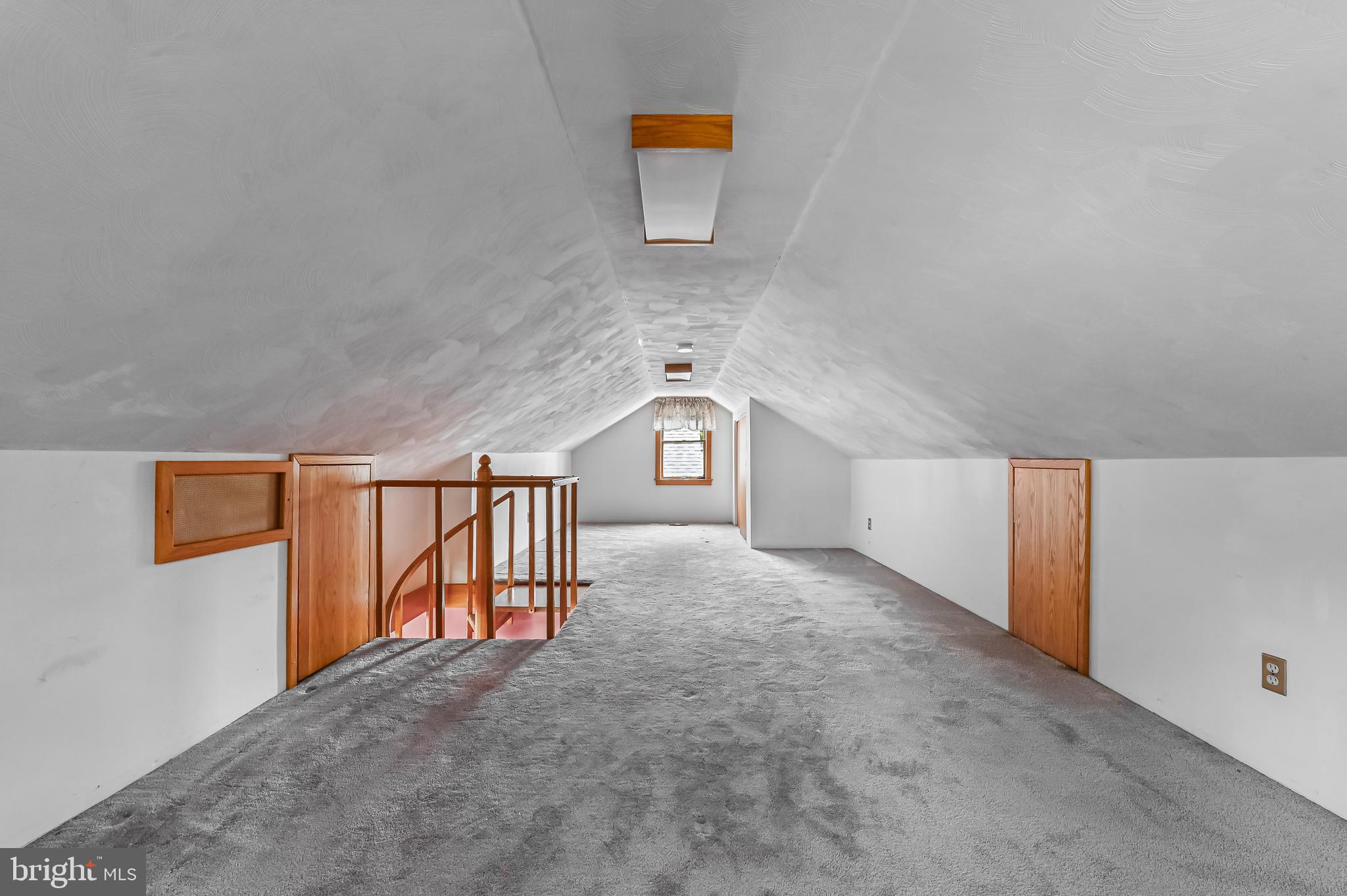 GREEN GABLES - Residential