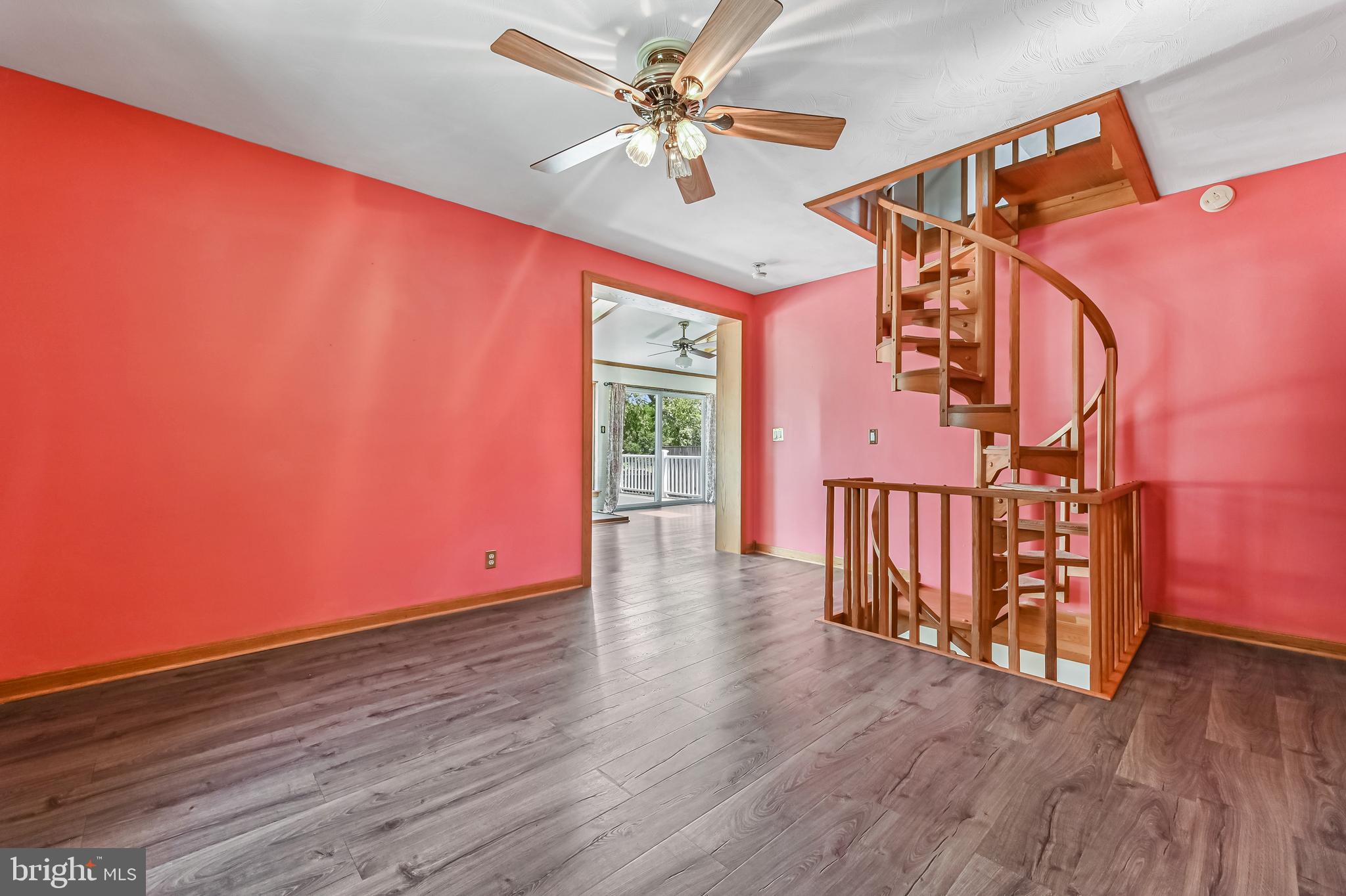 GREEN GABLES - Residential