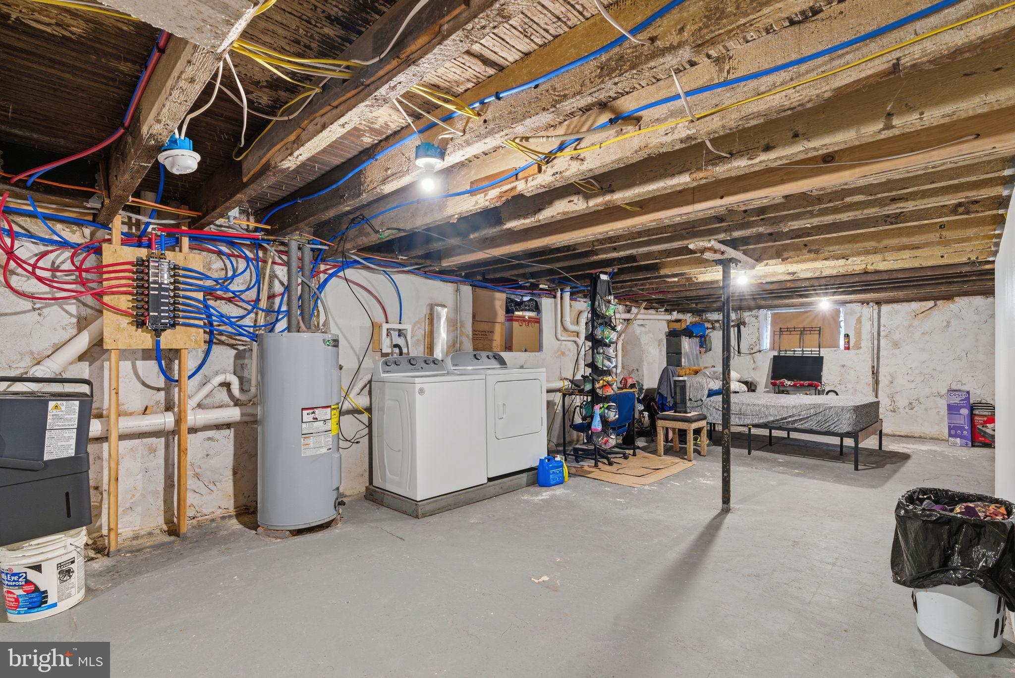 POINT BREEZE - Residential Income