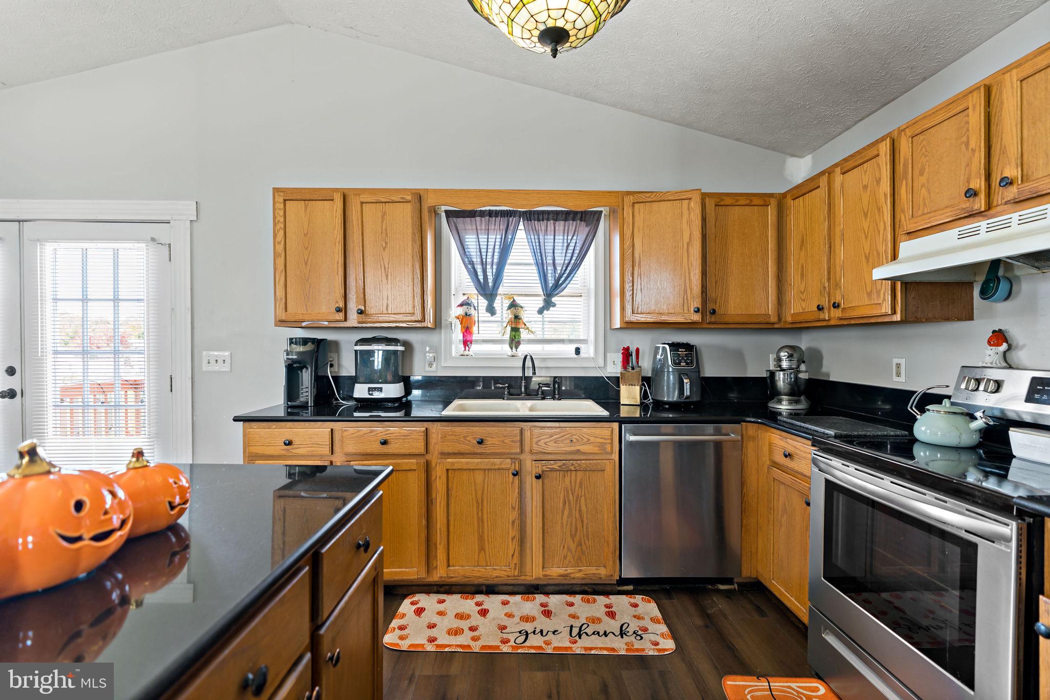 WILDFLOWER RIDGE - Residential