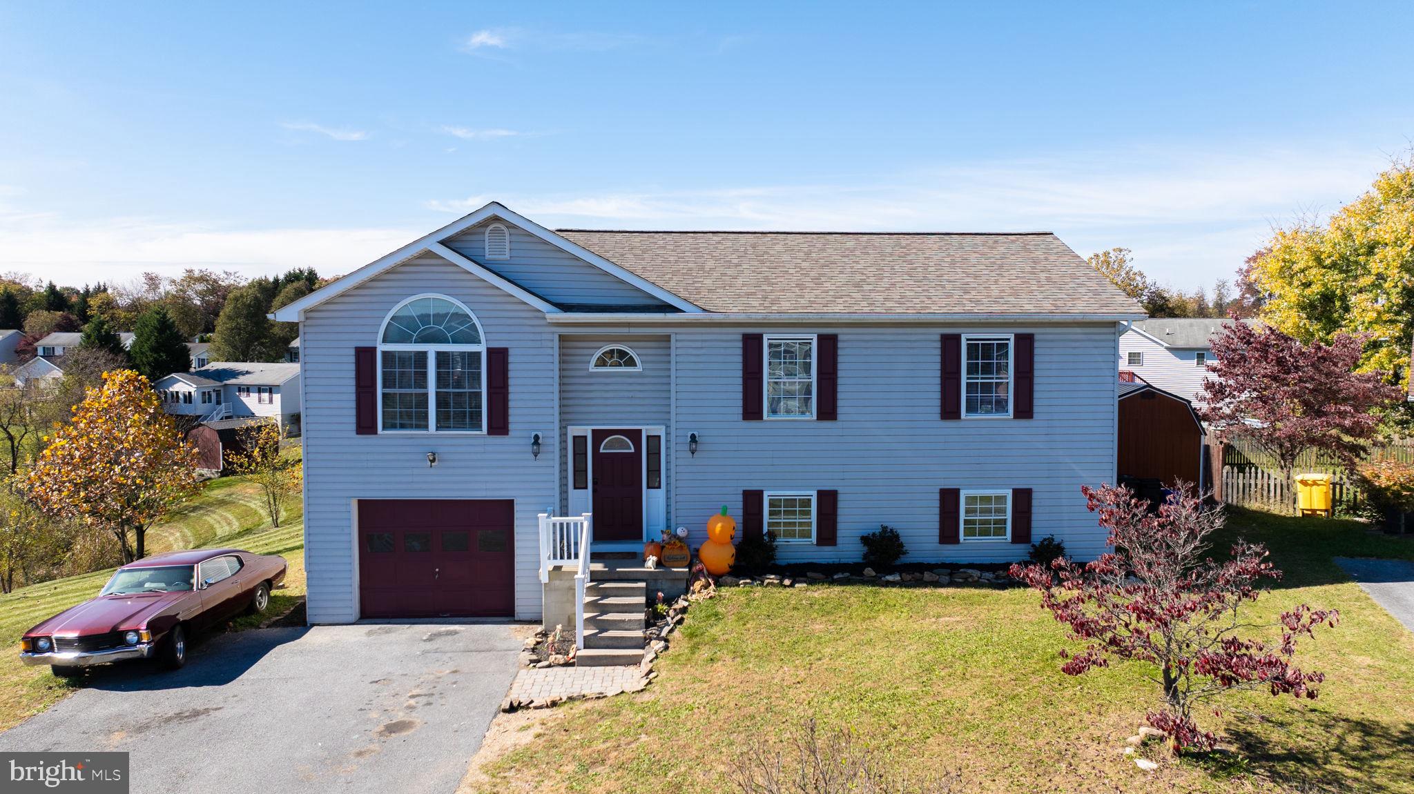 WILDFLOWER RIDGE - Residential