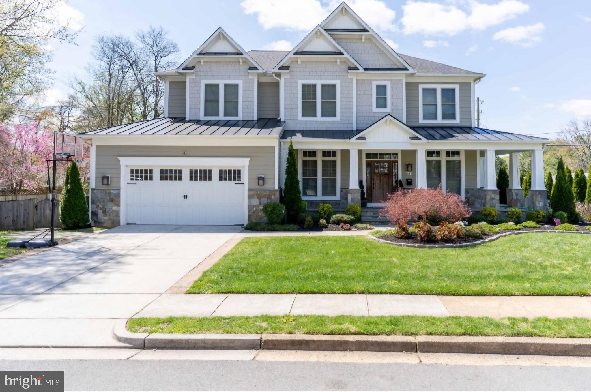 801 MEADOW LANE SW