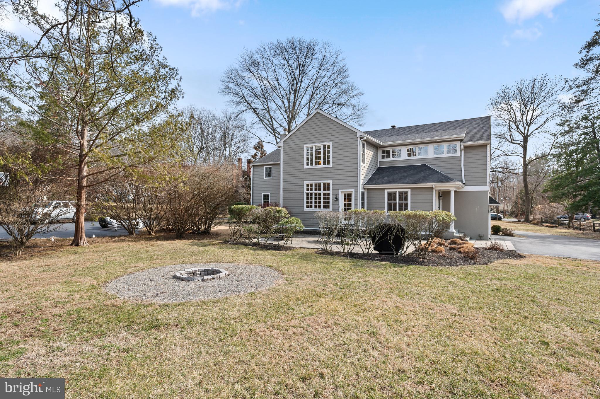 SOUTH WAYNE - Residential