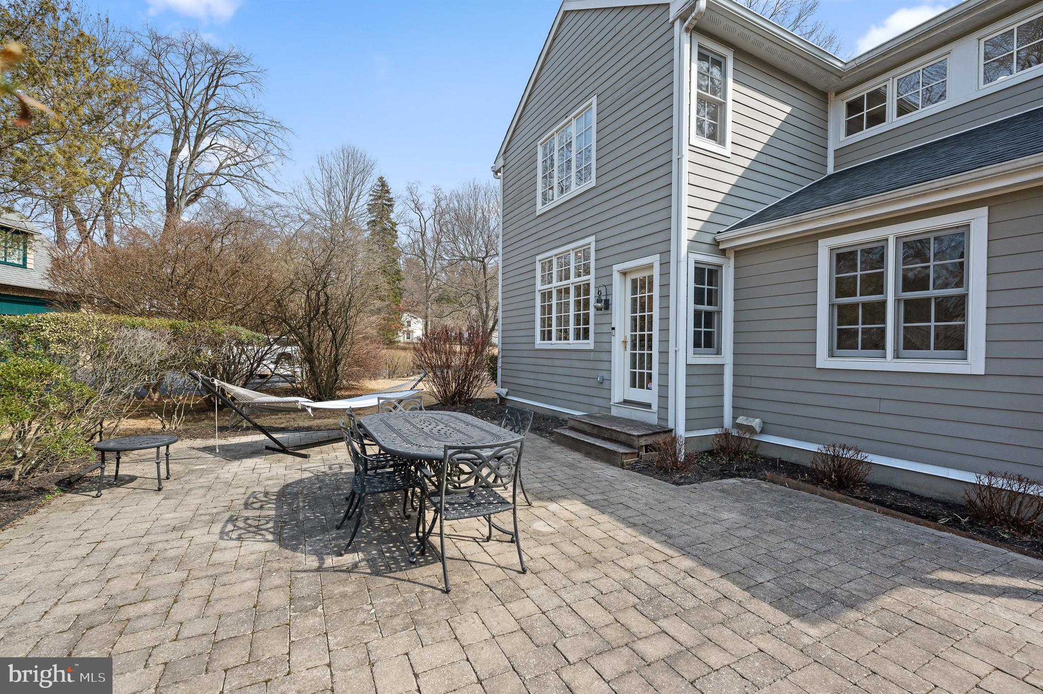 SOUTH WAYNE - Residential