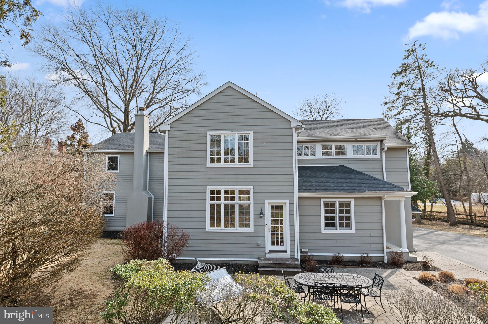 SOUTH WAYNE - Residential