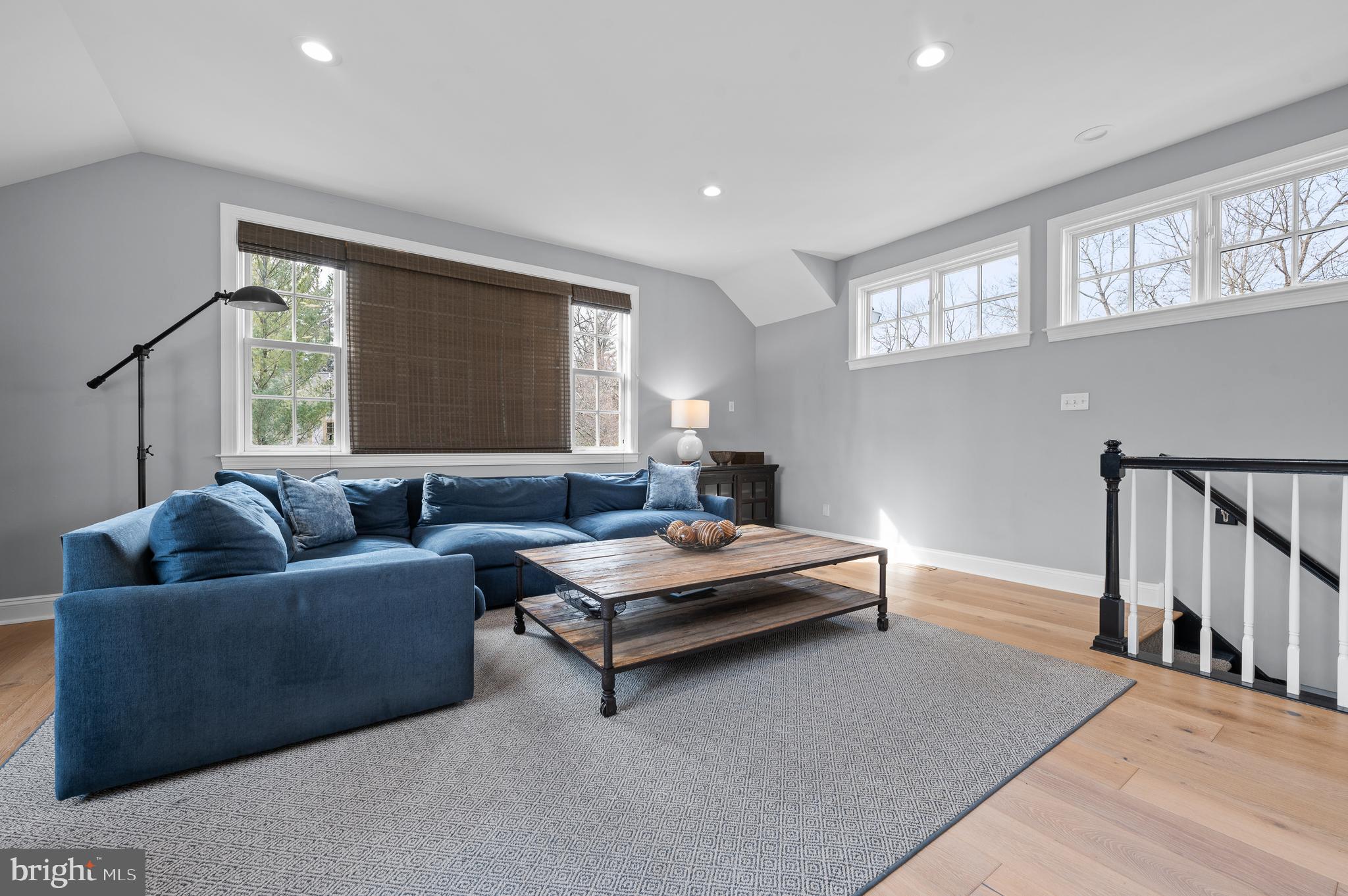 SOUTH WAYNE - Residential