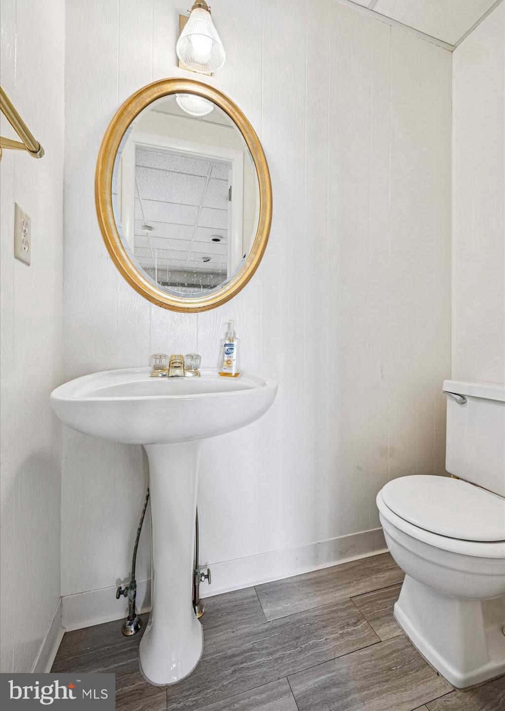 WESTGATE HILLS - Residential