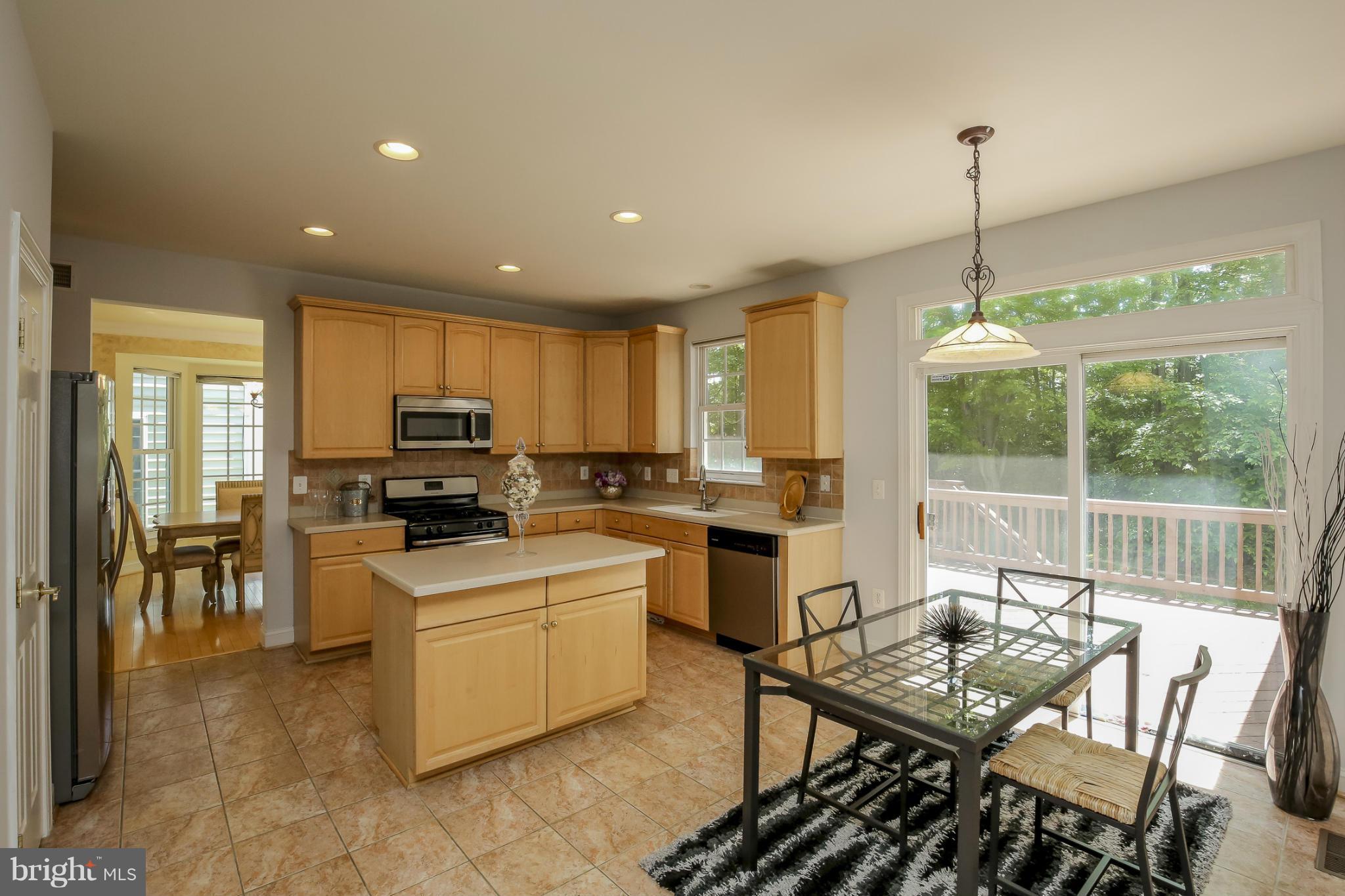 RIDGEFIELD VILLAGE - Residential Lease