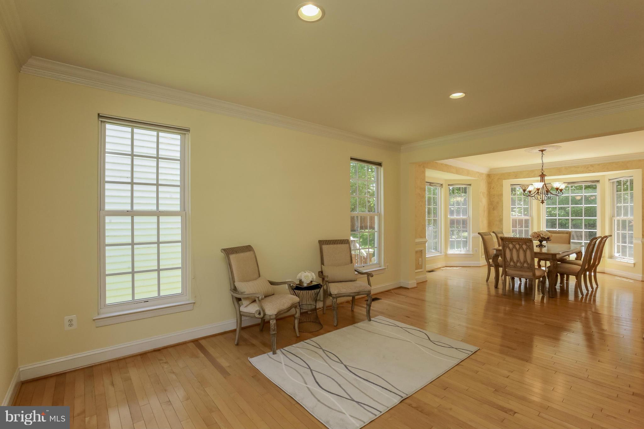 RIDGEFIELD VILLAGE - Residential Lease