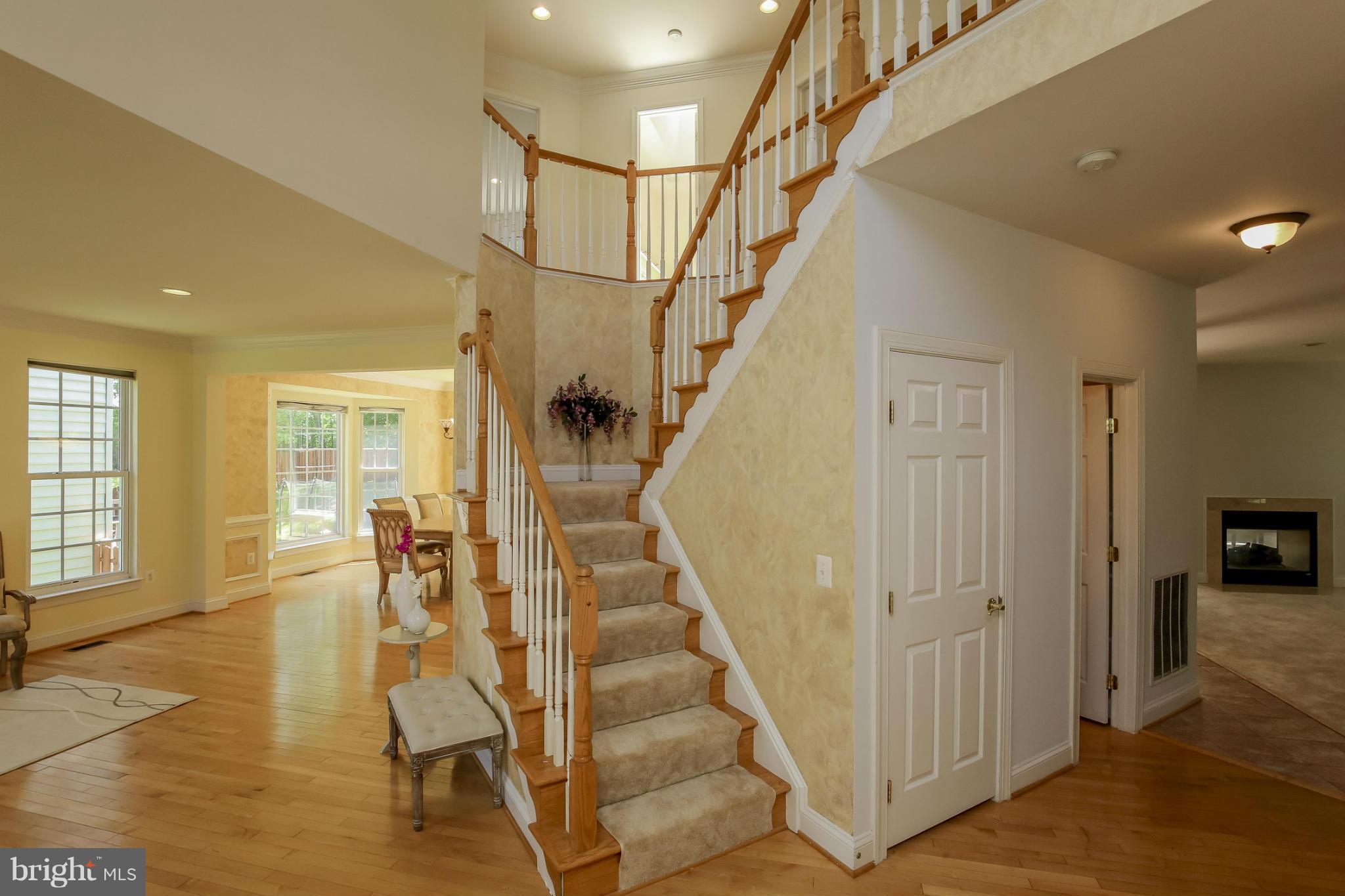 RIDGEFIELD VILLAGE - Residential Lease