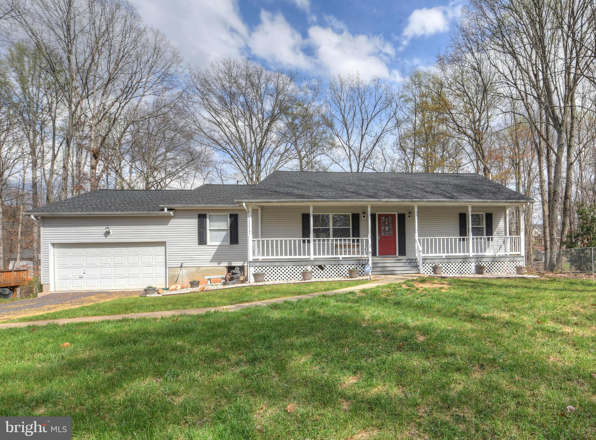 LAKE WILDERNESS - Residential