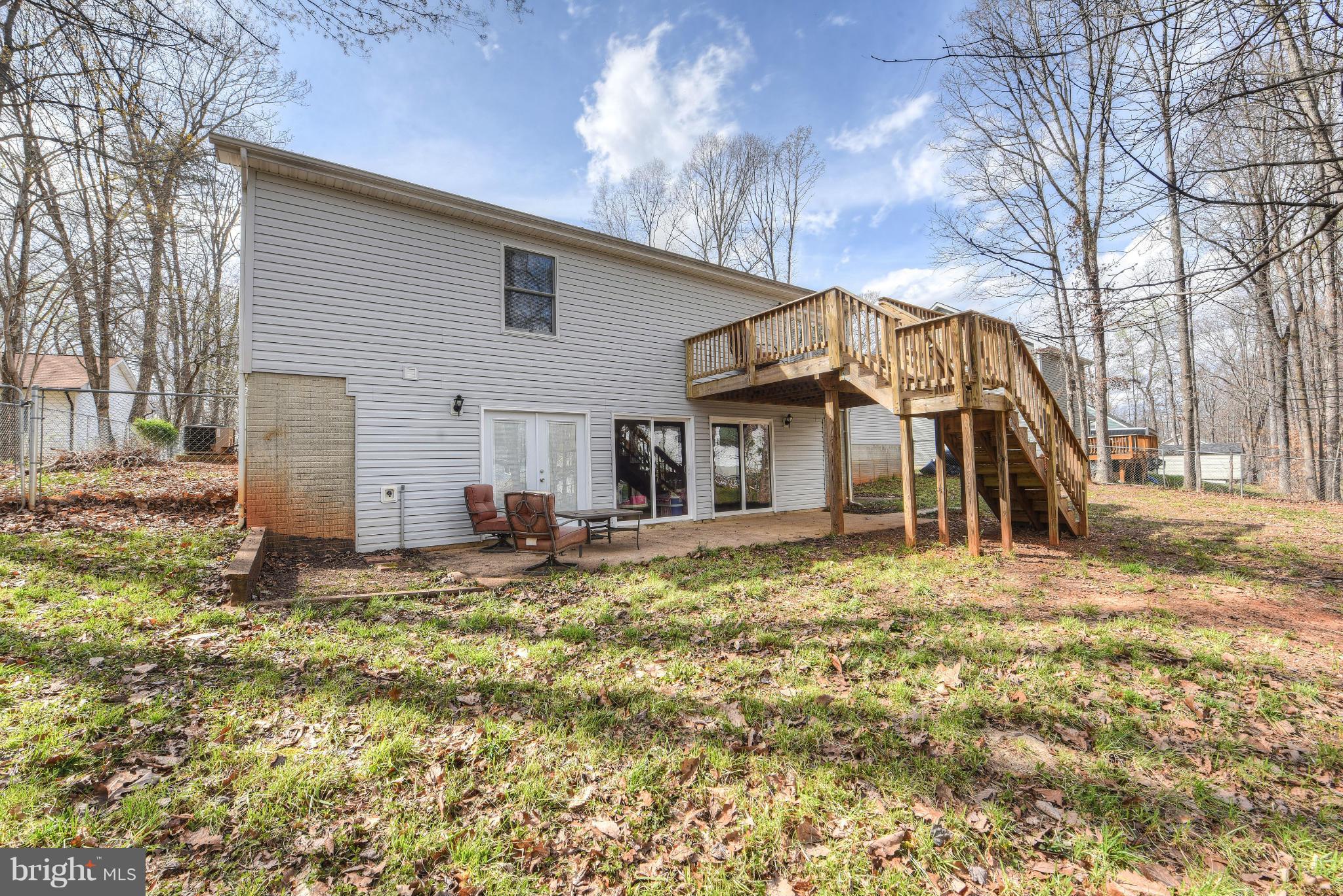 LAKE WILDERNESS - Residential