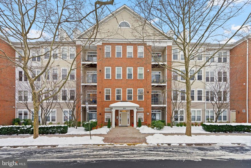 This stunning 3-bedroom condo in the highly sought-after King Farm community is a true gem. With over 1700+ square feet, the space is both spacious and bright, creating a welcoming and comfortable atmosphere. The Fantastic Living Room is highlighted by a gas fireplace, and the sliding glass doors lead to a balcony, offering a picturesque view and a perfect spot to relax. The Large formal Dining Room boasts crown and chair molding, adding an elegant touch that makes it ideal for entertaining guests. The kitchen is a chef's dream with granite counters, 42" cabinets, and gas cooking. The adjoining breakfast room or den provides a cozy space for casual meals. The Primary Suite is a retreat in itself, featuring ample space and 2 large walk-in closets with custom organizers. The Primary Super Bath is luxurious, offering a large vanity, soaking tub, separate shower with a glass enclosure, and beautiful ceramic tile.Two additional large Bedrooms with ample closets provide flexibility for various needs. The full hall bathroom is well-appointed with a tub/shower combo and vanity. Convenience is key with a laundry room equipped with extra storage located within the unit.  Furthermore, this beautiful home has received recent updates, making it even more appealing. Freshly painted walls and new carpeting have been installed throughout, creating a clean and modern aesthetic.  This lovely home comes with an extra storage cage. Situated in an elevatored building, this condo is not only stylish but also conveniently located close to shops, restaurants, and all the amenities that the King Farm community has to offer. Don't miss the opportunity to call this gorgeous condo your home—a perfect blend of comfort, style, and functionality.  **Offers, if any, are due Monday, Jan 22nd 6pm