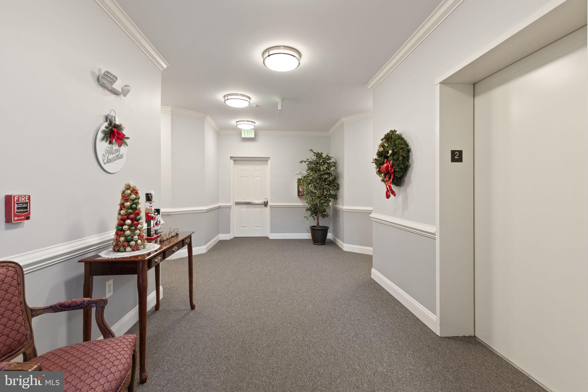 TIREE LAND CONDOMINIUMS - Residential