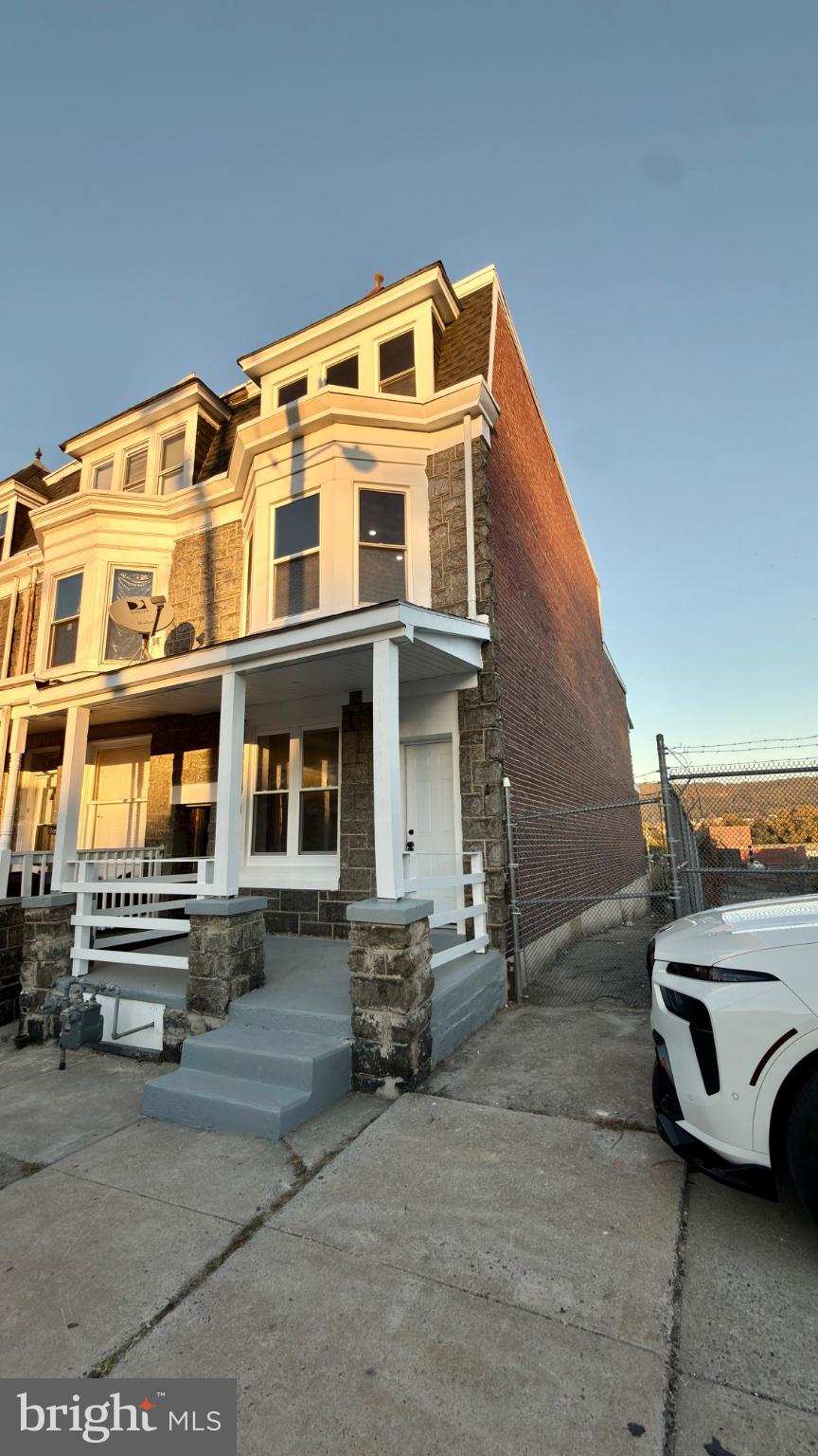 513 N FRONT STREET
