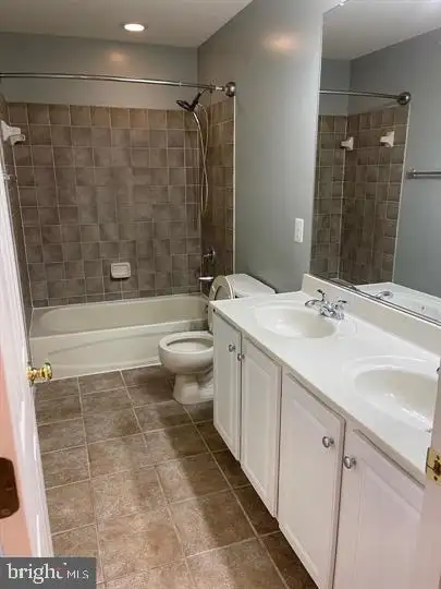 Additional image 35 of 8776 Lords View Loop, Gainesville, VA 20155