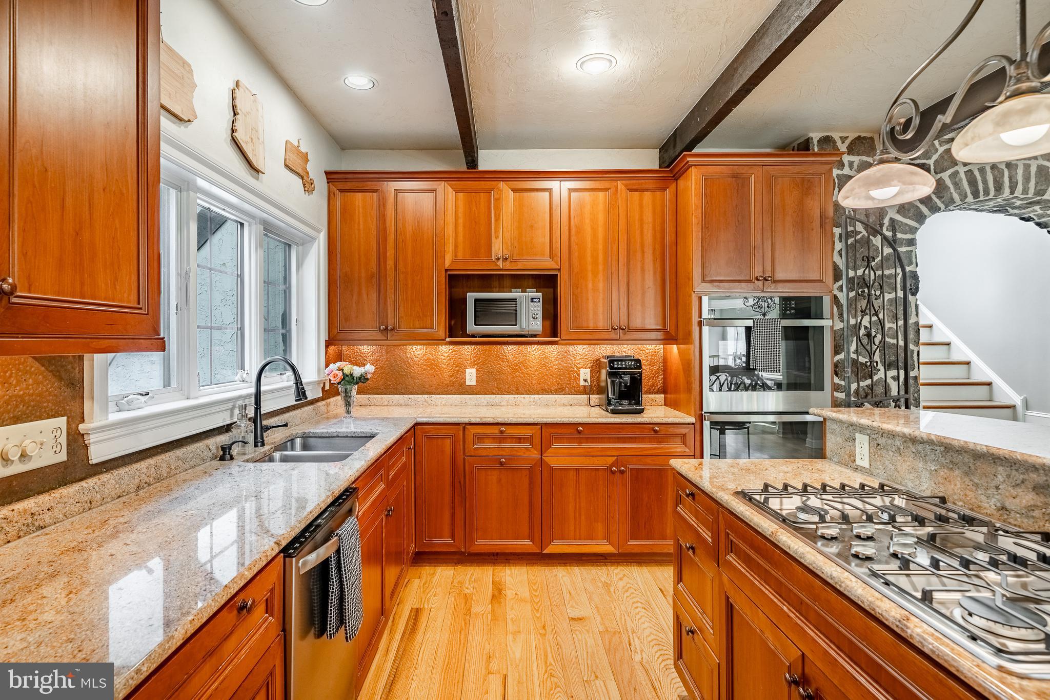 KNAUERTON - Residential